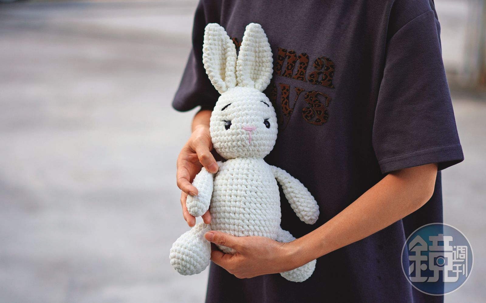 孩子偶爾會提起隻言片語，家長只能從中試圖拼湊真相