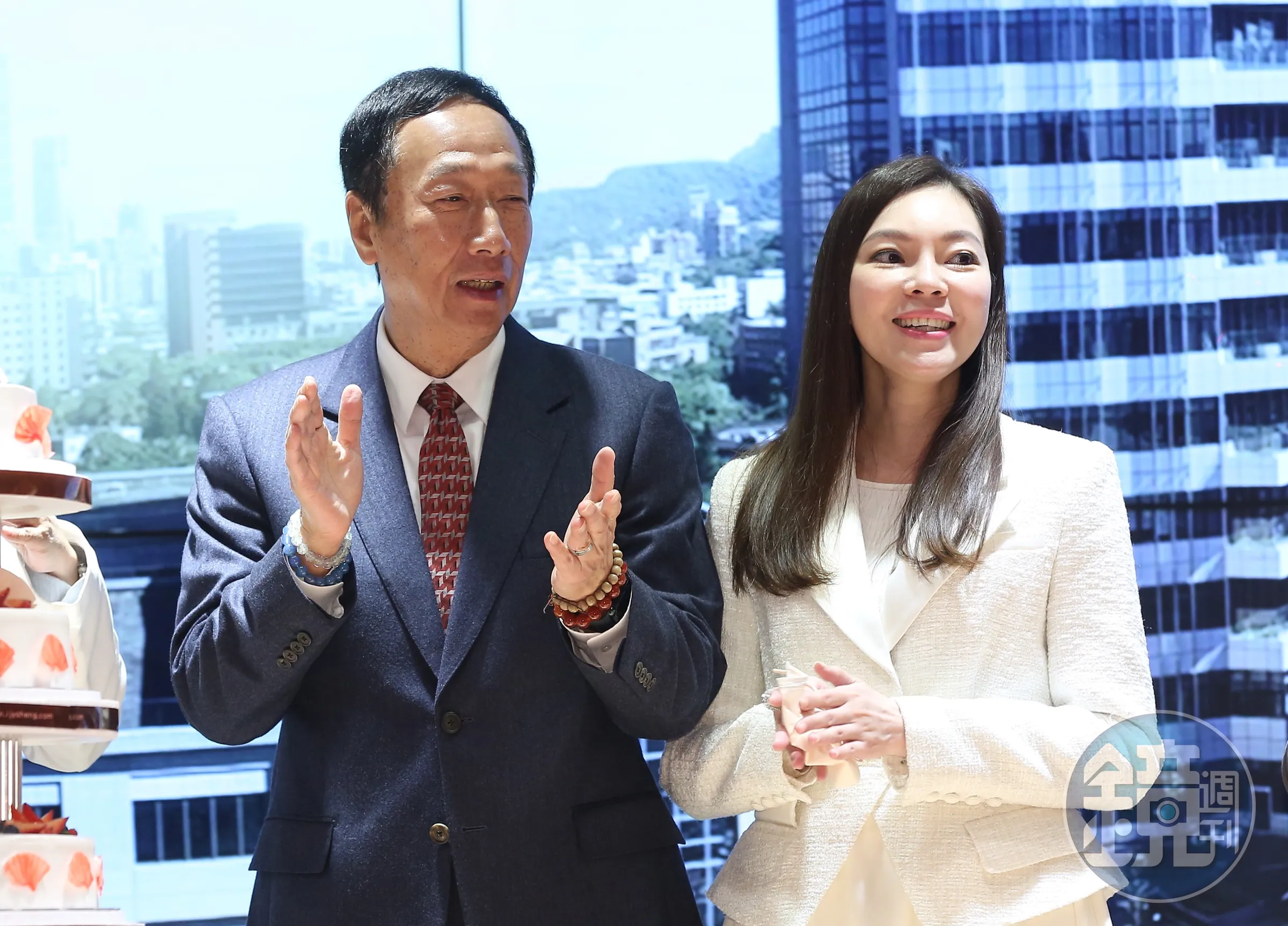 網紅「黑心律師」建議曾馨瑩絕對不要離婚,與郭台銘簽署協議維持假面婚姻,才能守住最大利益。(本刊資料照)