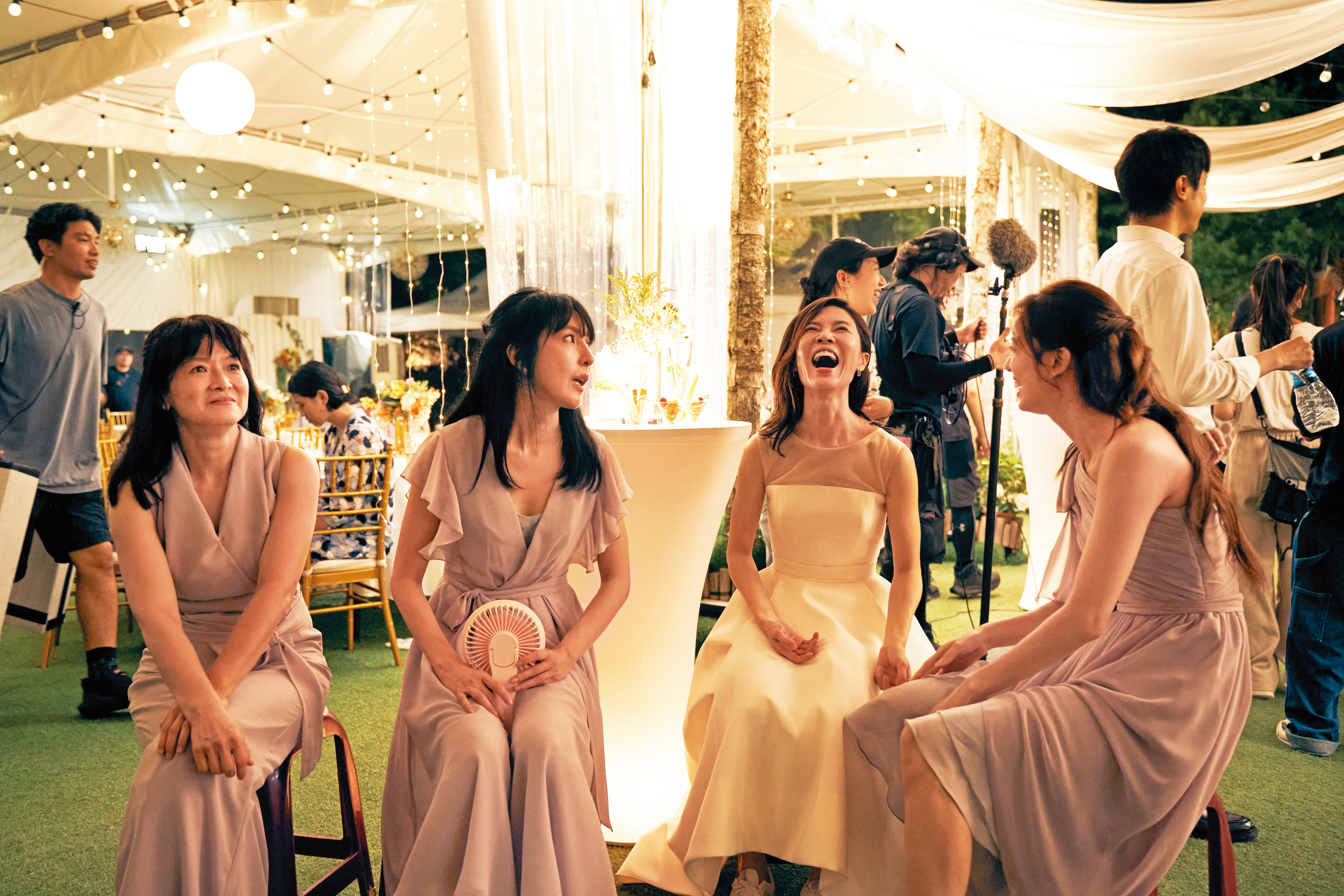 《影后》集結謝瓊煖（左起）、楊謹華、謝盈萱、陳庭妮等演技派，詮釋女演員競爭又互助的情感。（Netflix提供）