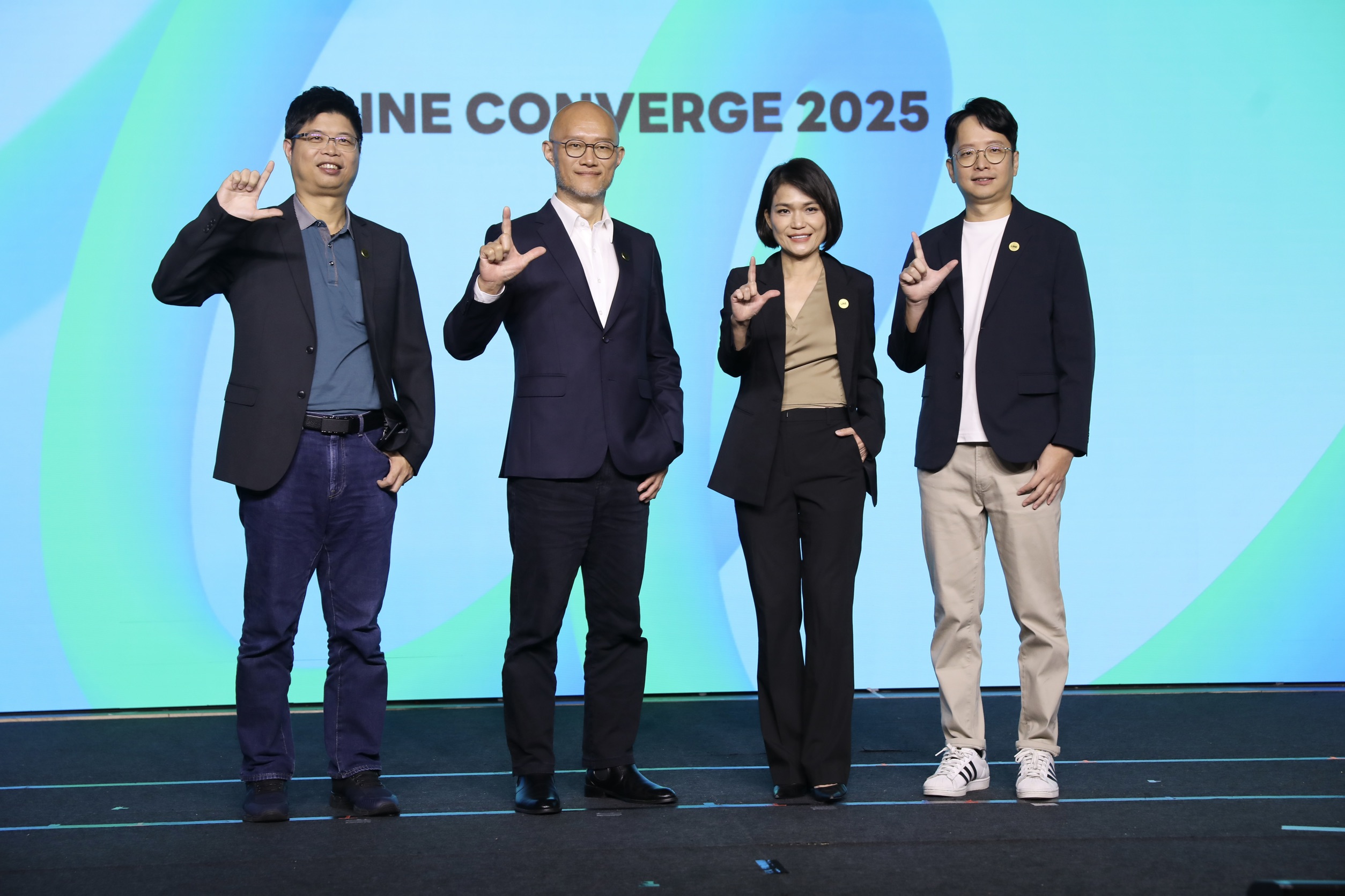 LINE台灣董事長暨執行長陳立人評估，LINE台灣目標是推出首年拿下220萬戶用戶訂閱。