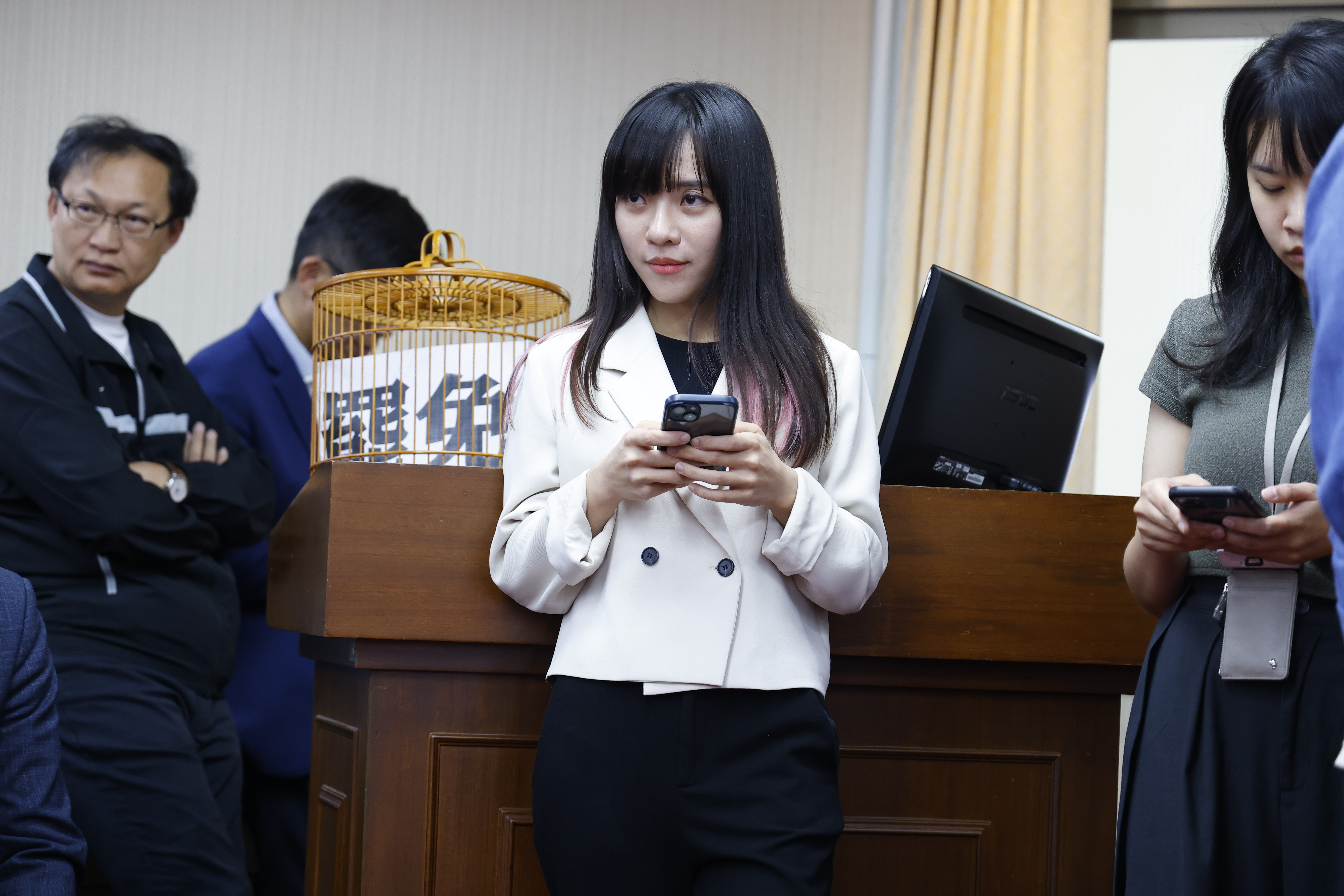 黃捷確定要選了！　明早赴高雄市黨部登記參選主委