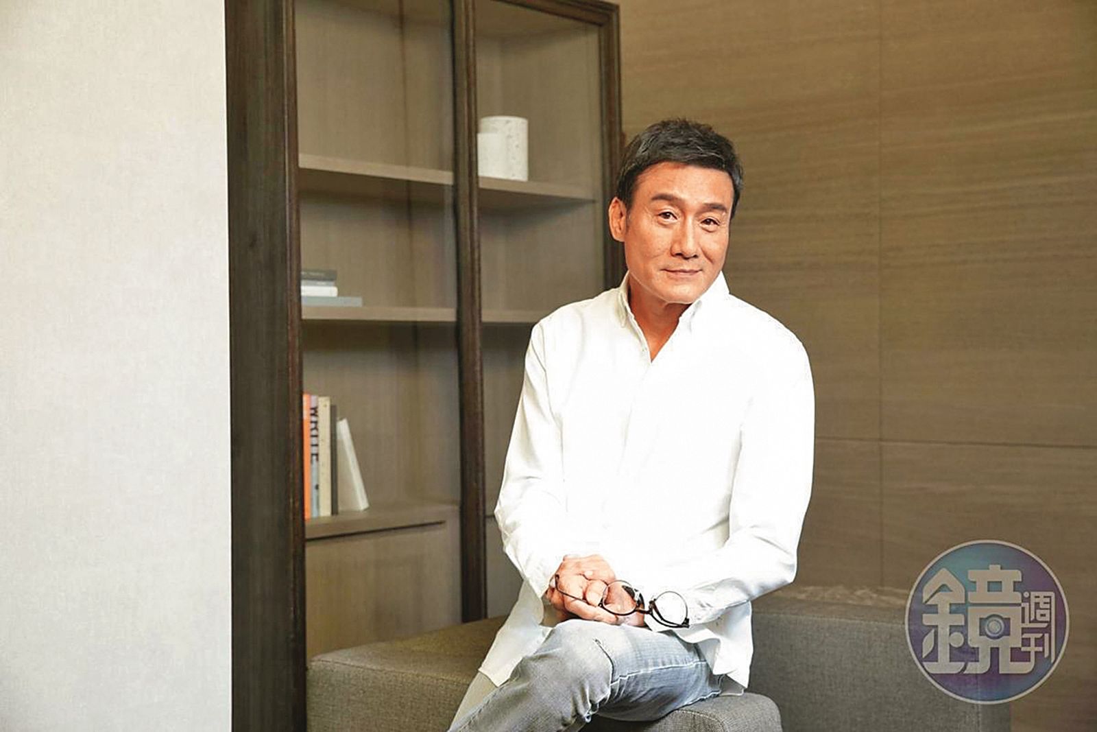 梁家輝當年偷偷結婚，半年後才向父母坦承並補辦登記。（本刊資料照）