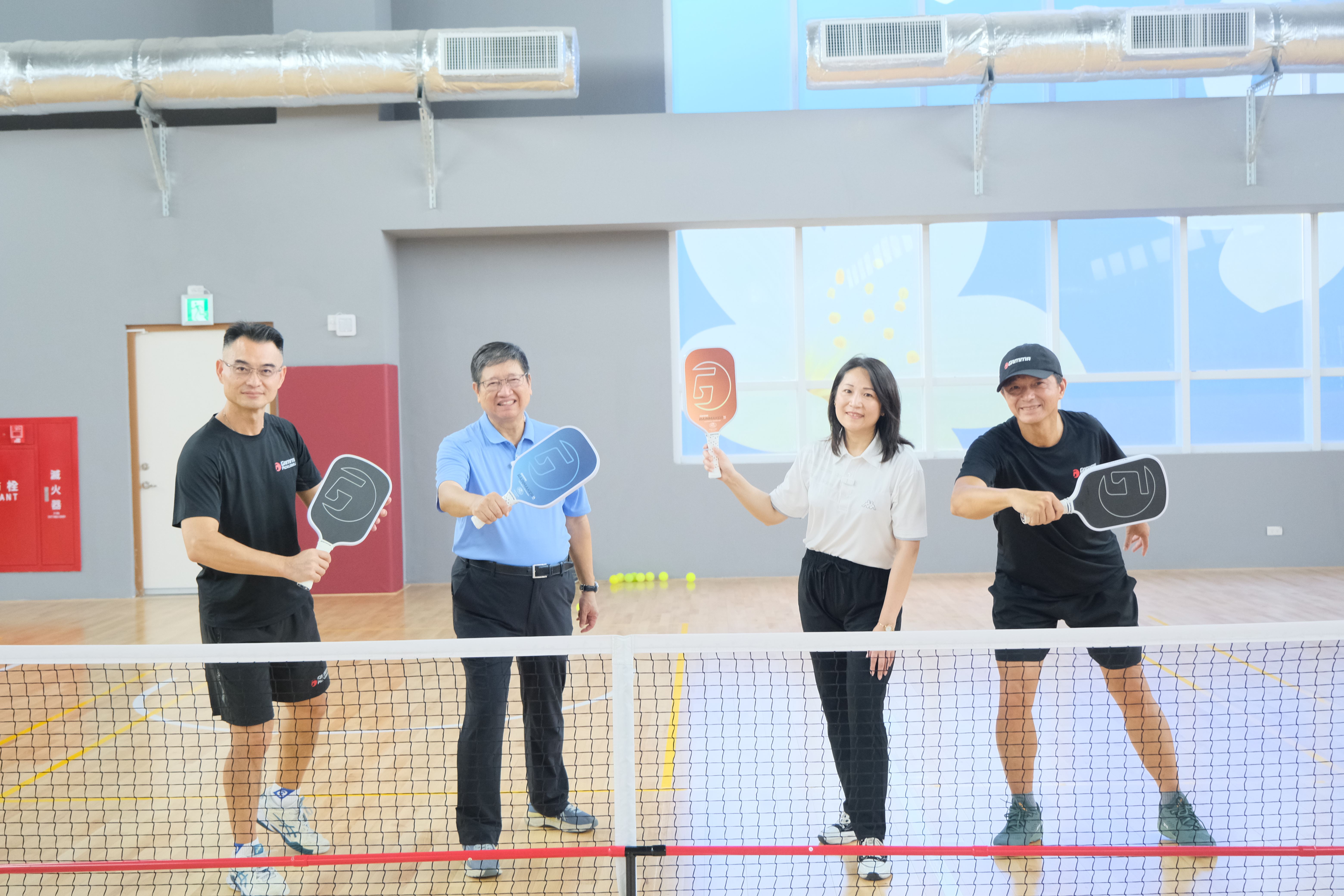 竹東全民運動館綜合球場還可以打匹克球。