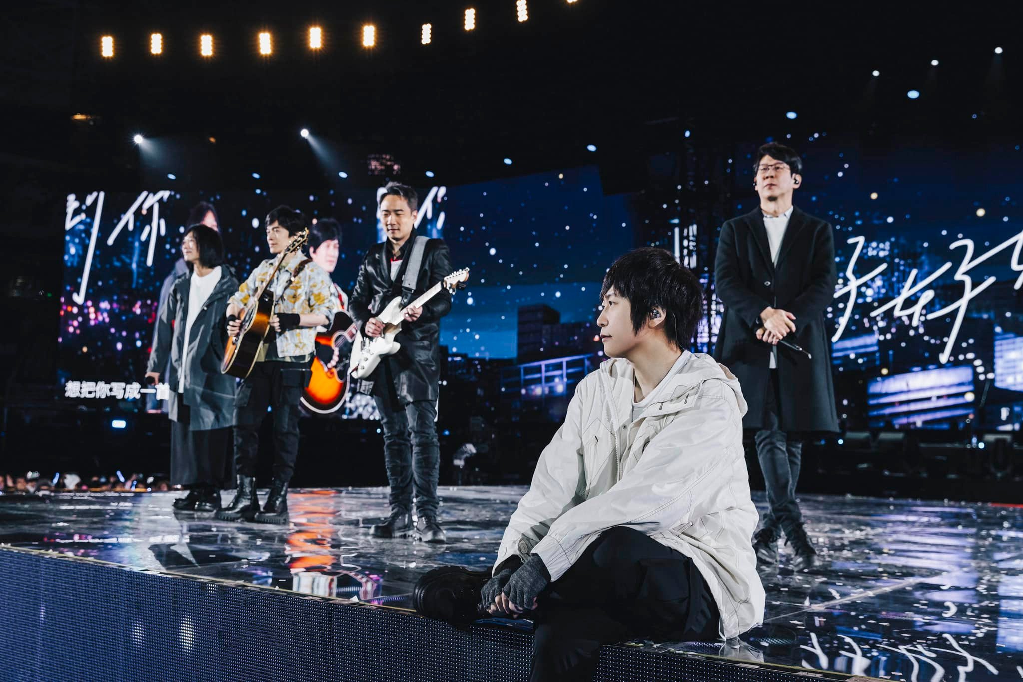 適逢48歲生日的阿信在IG限動寫下「盡其在我，做好自己，人生可以很簡單」，貌似在回應近日的假唱風波。（翻攝自五月天 Mayday臉書）