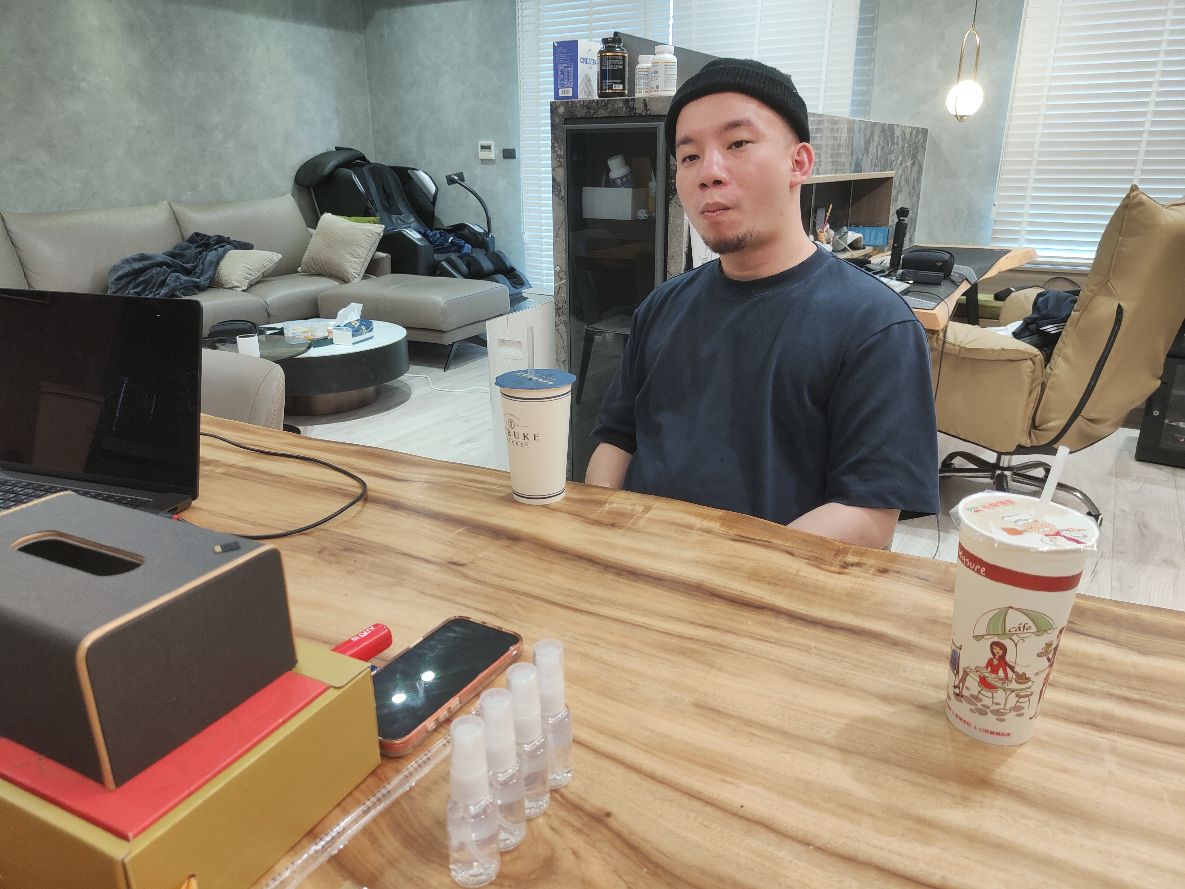 遭提告罪名皆獲不起訴處分,烏鴉認為范織坤應交代當年為何要利用輿論抹黑他。