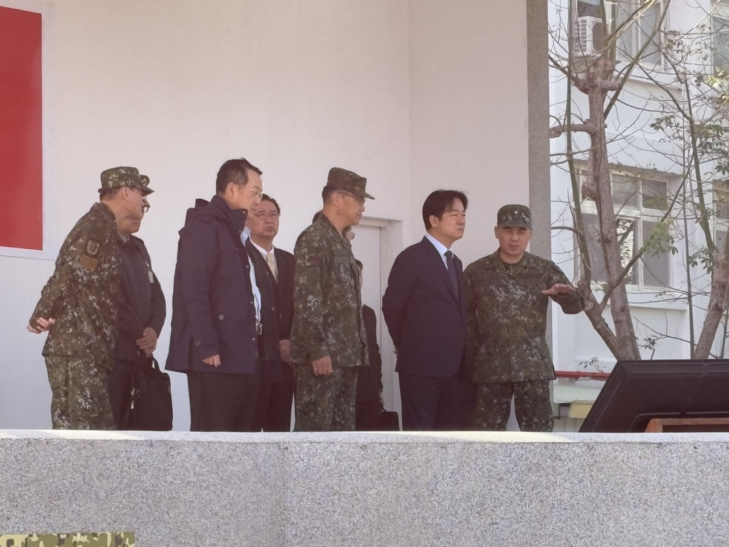 賴清德到陸軍台東地區指揮部視察。