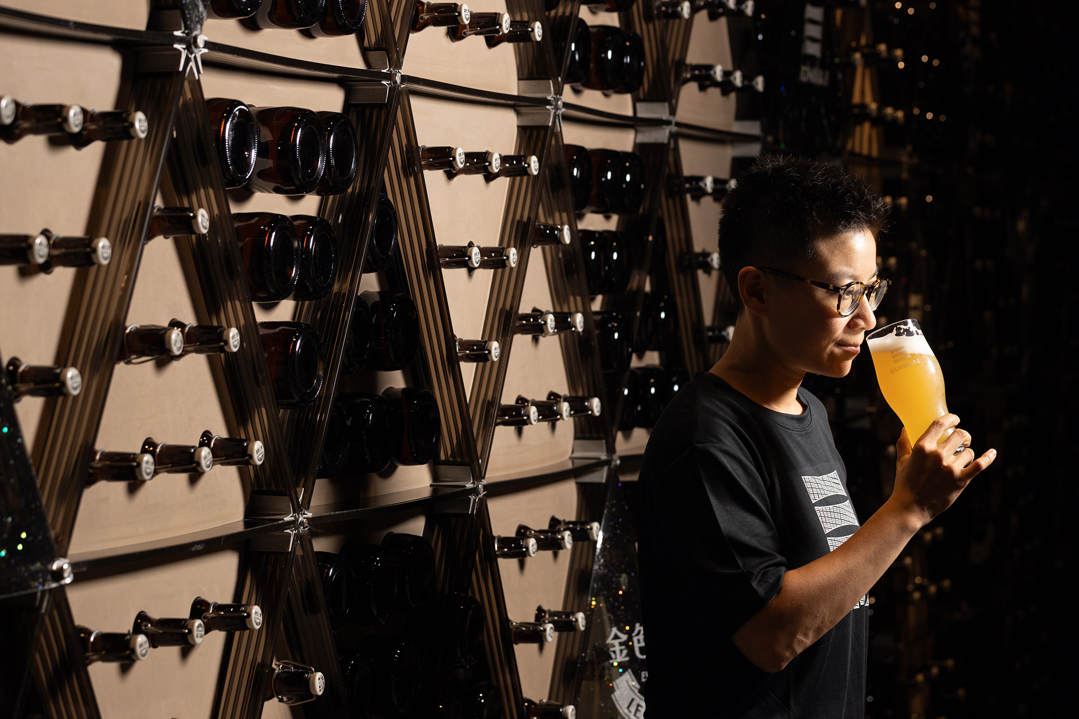 詹于慧希望「金色三麥」的啤酒，能帶給大家「開心、放鬆與分享」的心情。