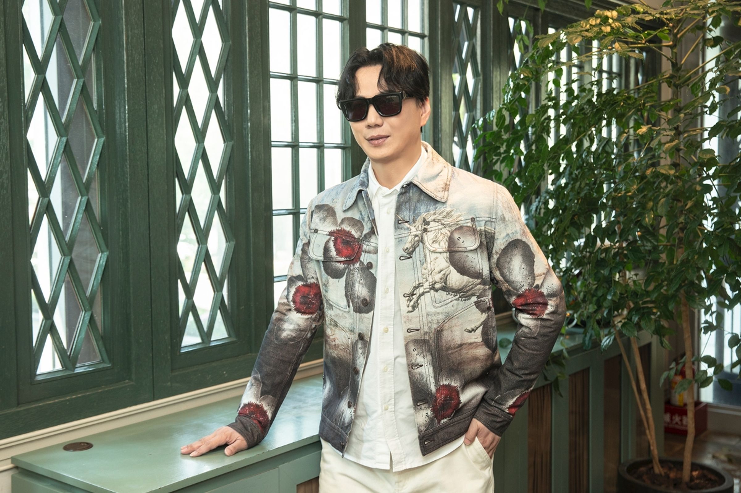 蕭煌奇即於5月31日在北流舉辦《朋友你現在好嗎?》演唱會。(華納音樂提供)