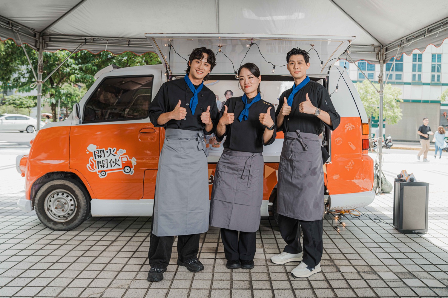 范少勳(左起)、鄭智善、李玉璽展現韓國隊的氣勢。(圖/TVBS)