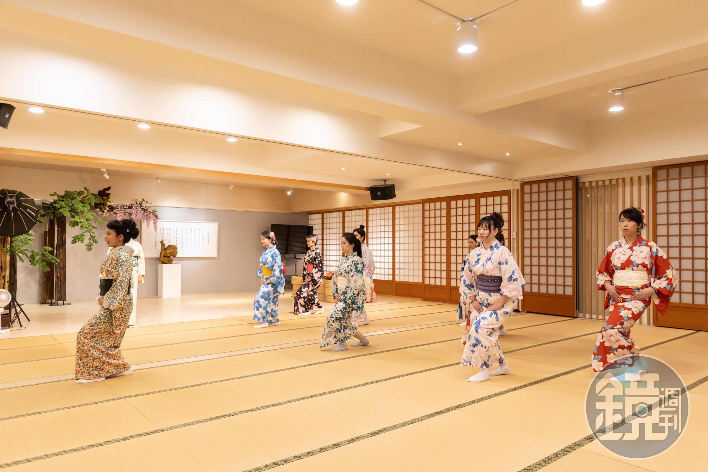 在「西川淑敏舞踊知家」可以換上漂亮和服也能學習優雅的日本舞踊。