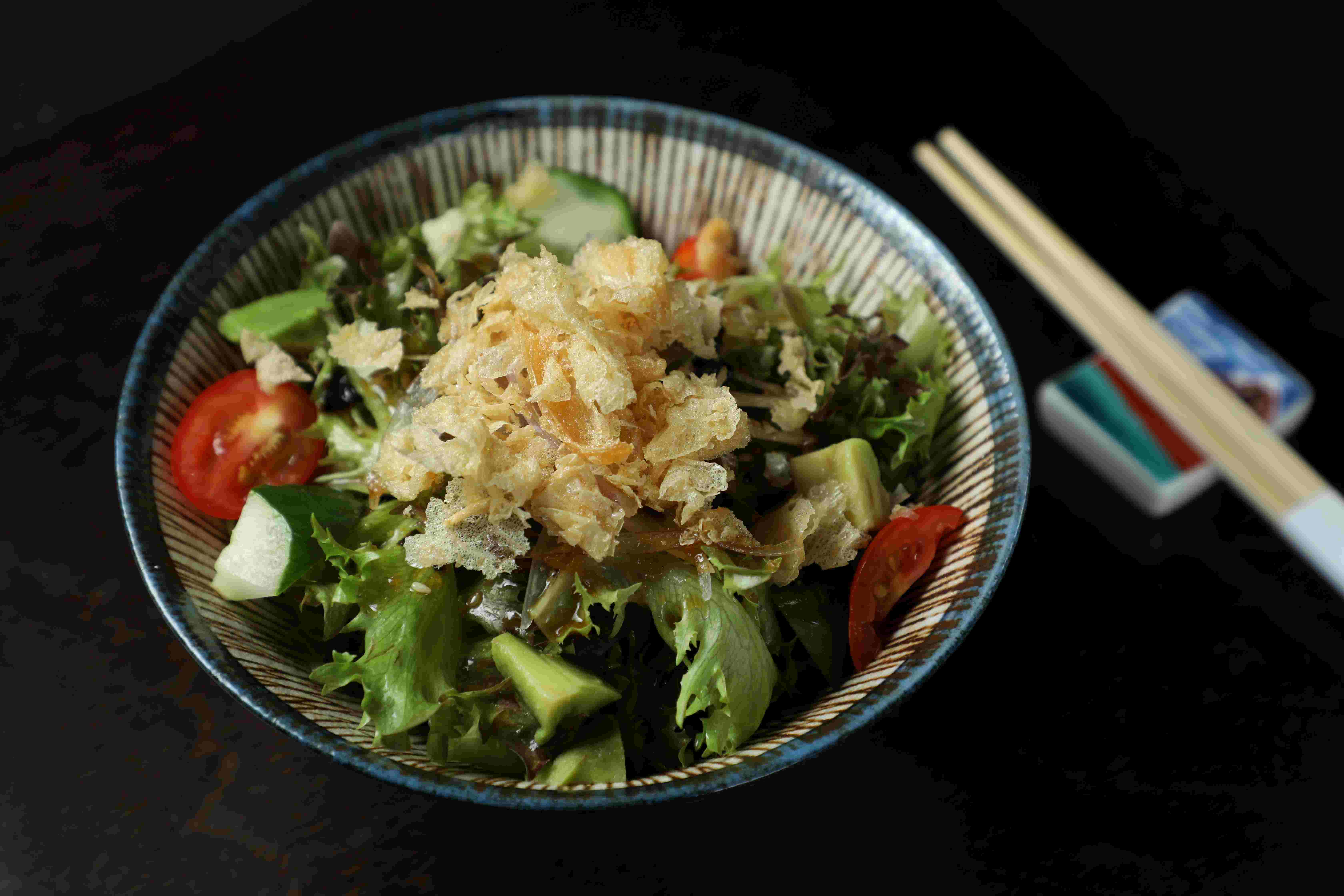 肉類前菜之後，吃一點清爽的牛匠特製沙拉清口。