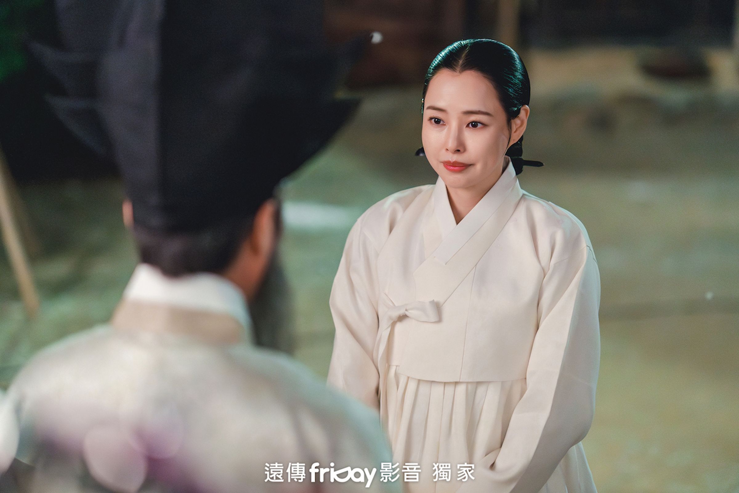 李荷妮在《夜晚盛開的花》文、武戲都難不倒她。(friDay影音提供)