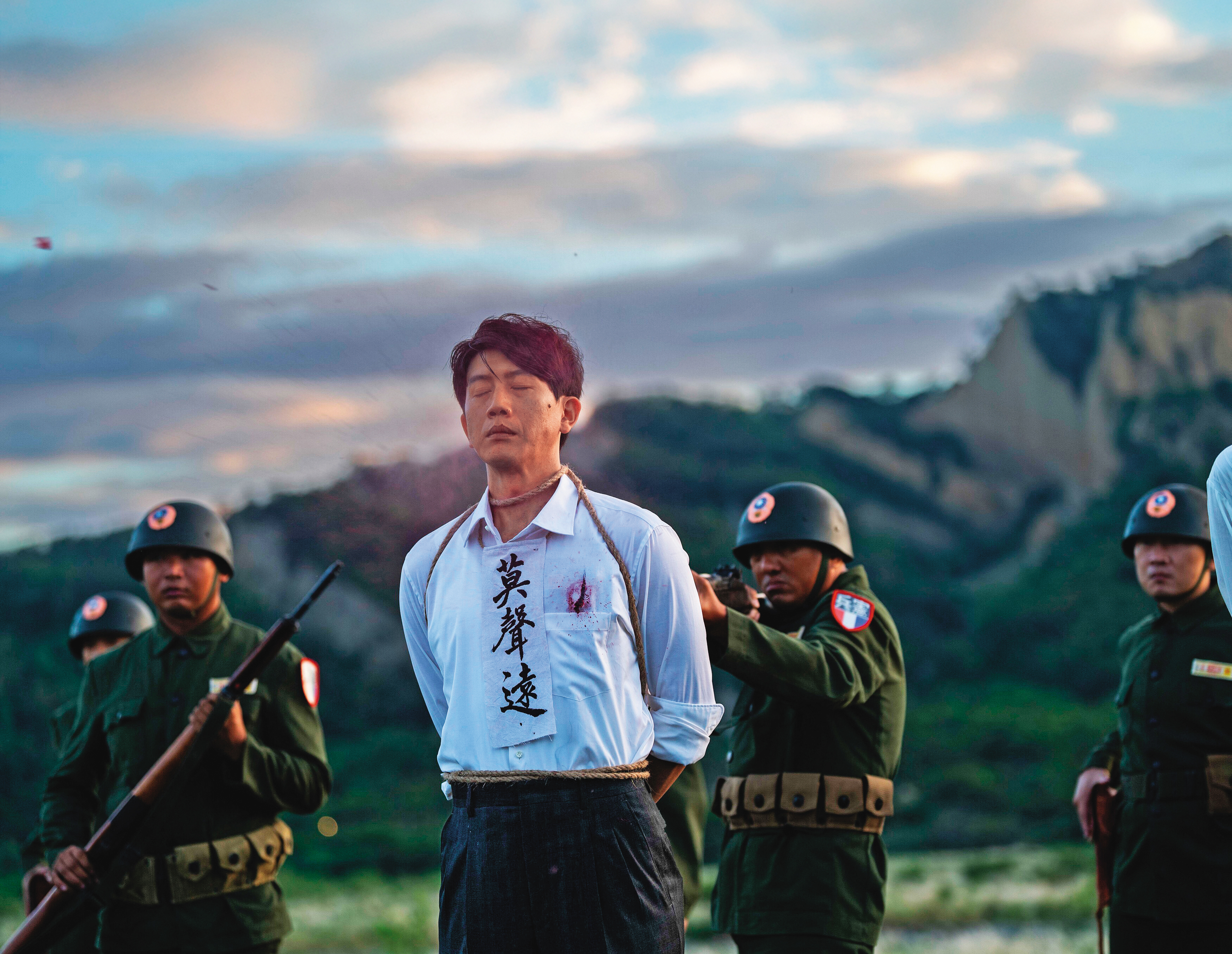 故事主軸透過菜市場命案，帶出50年前的白色恐怖冤死案件。（本地風光提供）