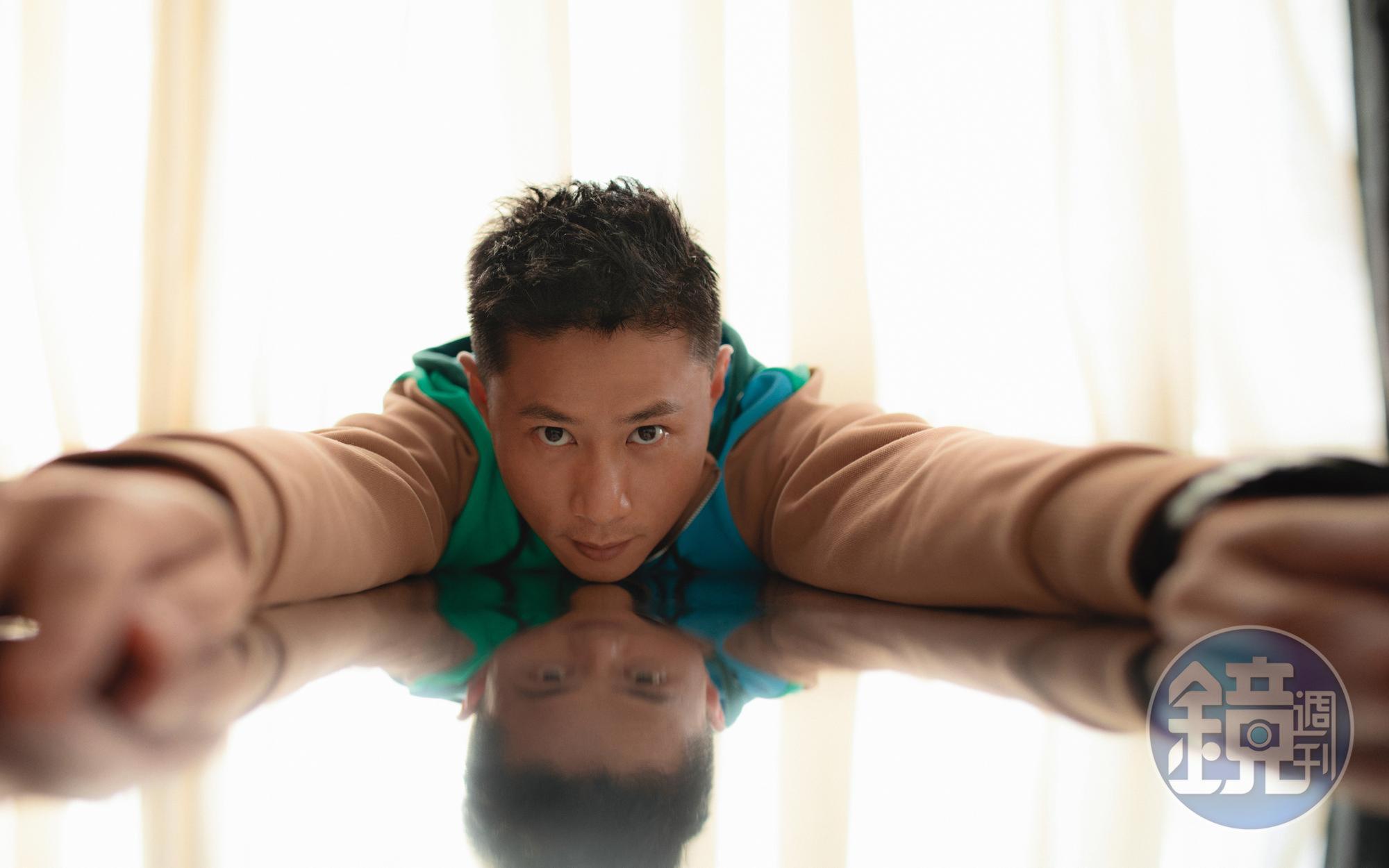 曾是5566一員的小刀因舞台上演出舊傷復發。（資料照）