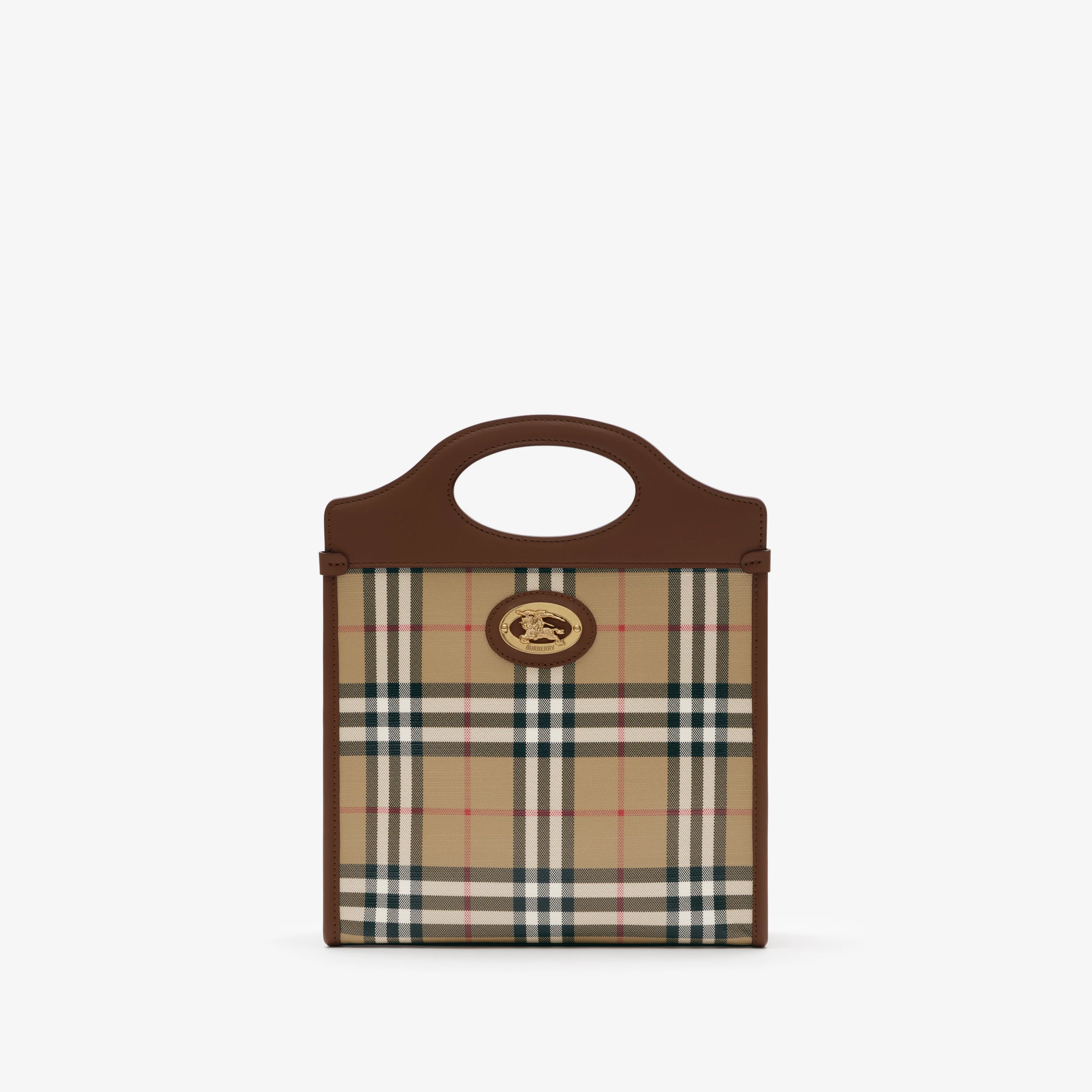 典藏米色迷你Pocket包。NT$55,000（BURBERRY提供）