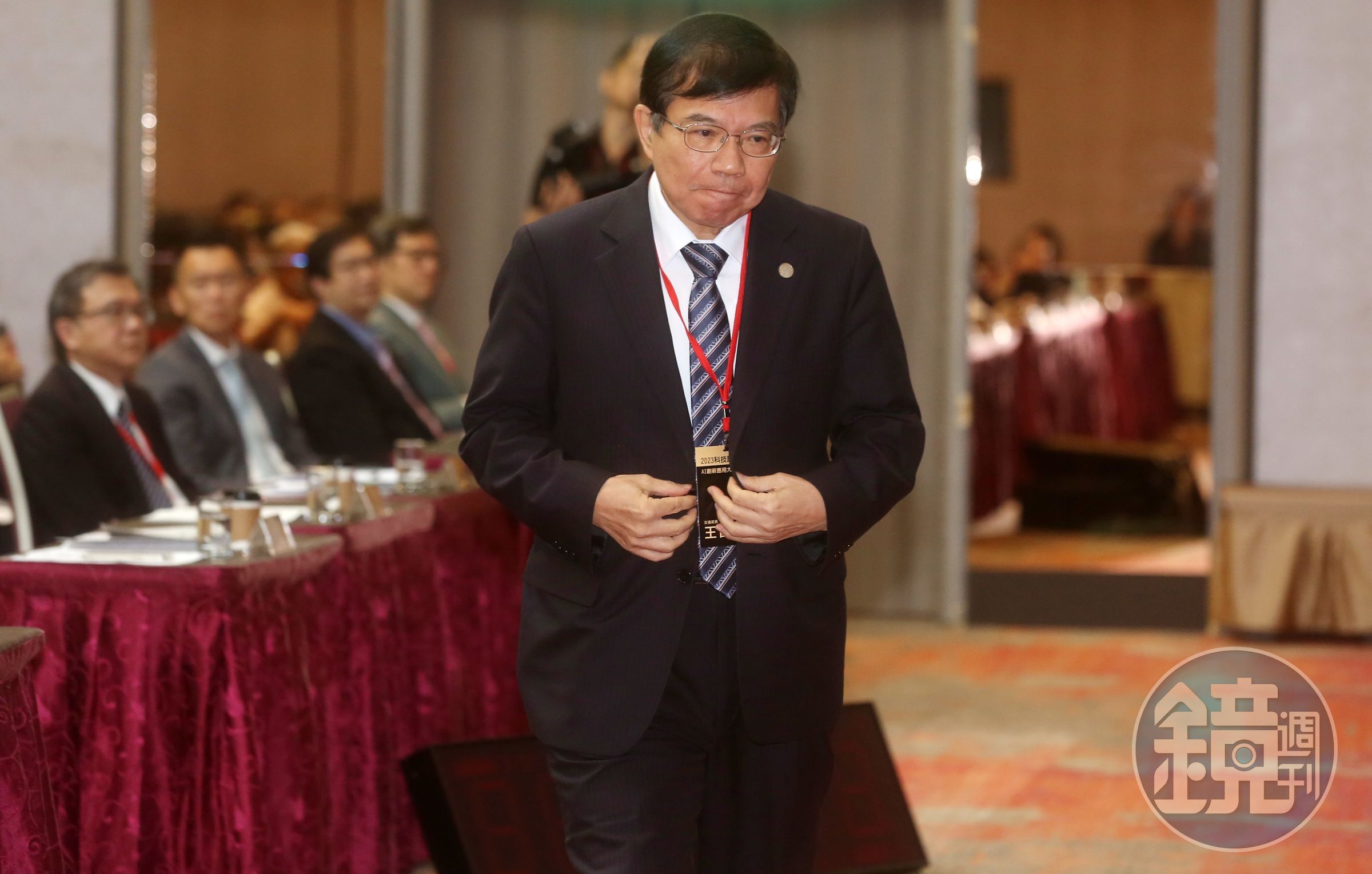 交通部長王國材即將卸任，他坦言道安沒做好是他當部長最遺憾的事。（本刊資料照）