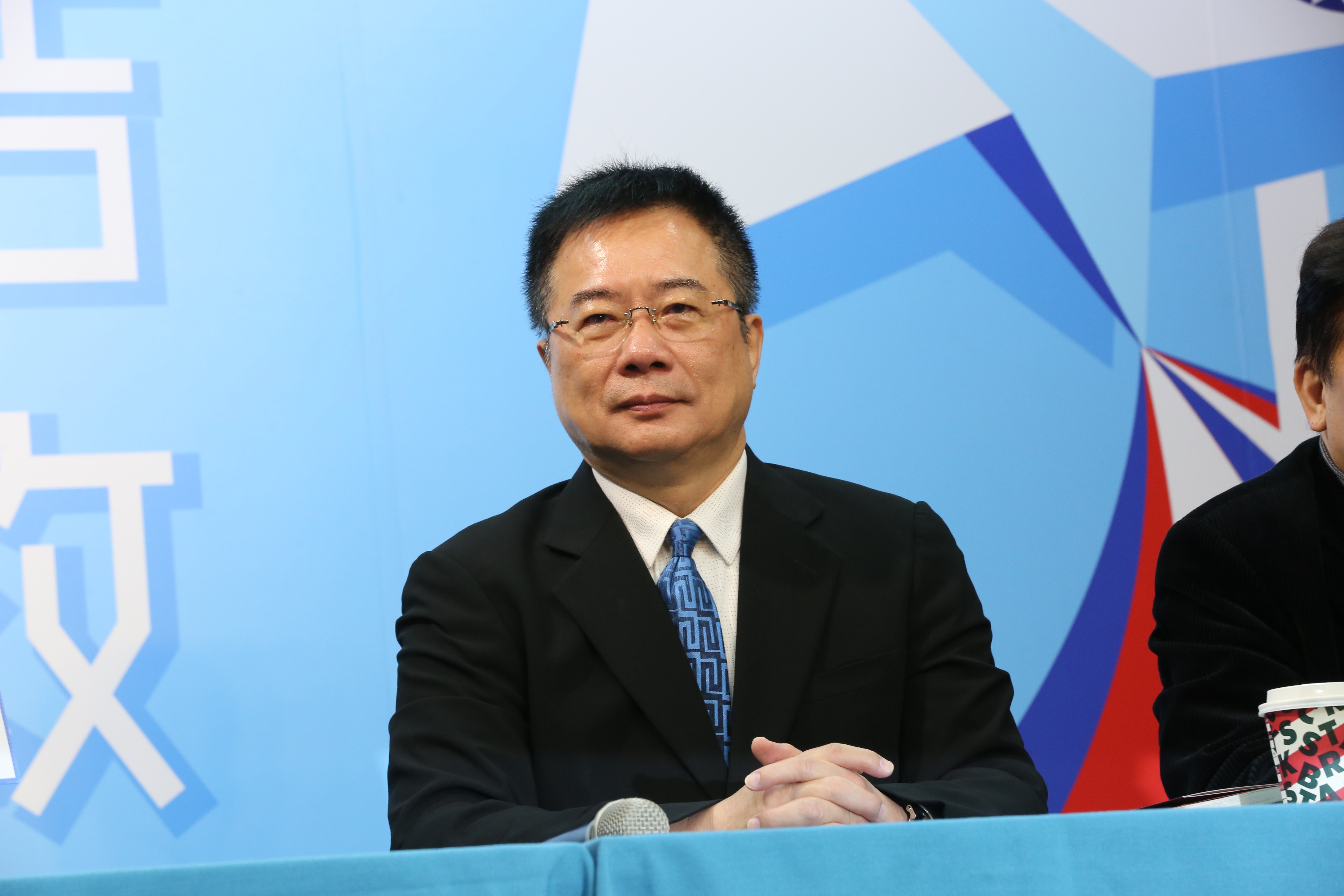 蔡正元批嚴家吃香喝辣夠了，主張拆掉嚴家淦故居，改建成其他紀念館。（本刊資料照）