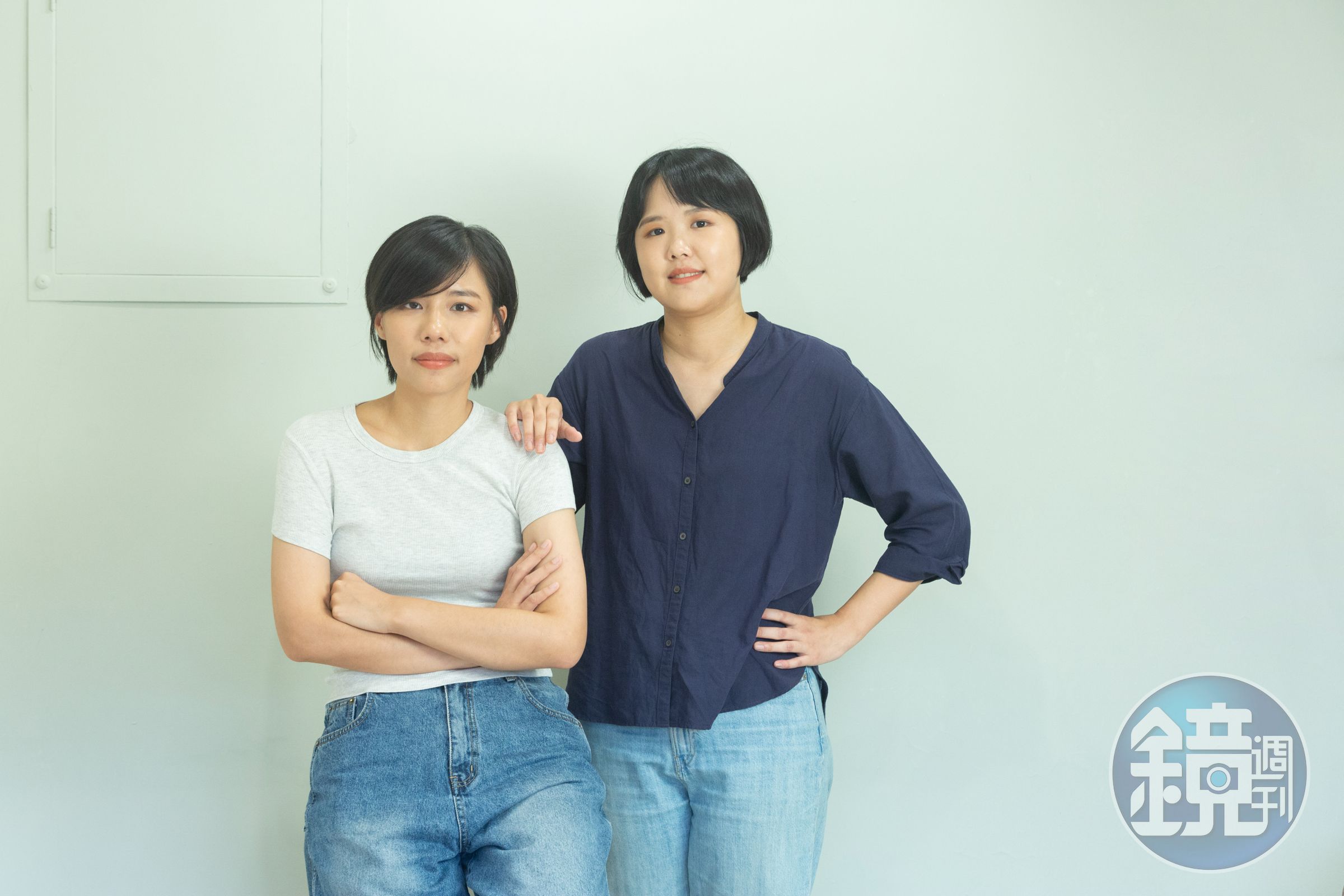 導演羅苡珊（左）與製片陳詠雙（右）攜手把《雪水消融的季節》推向世界各地的影展。