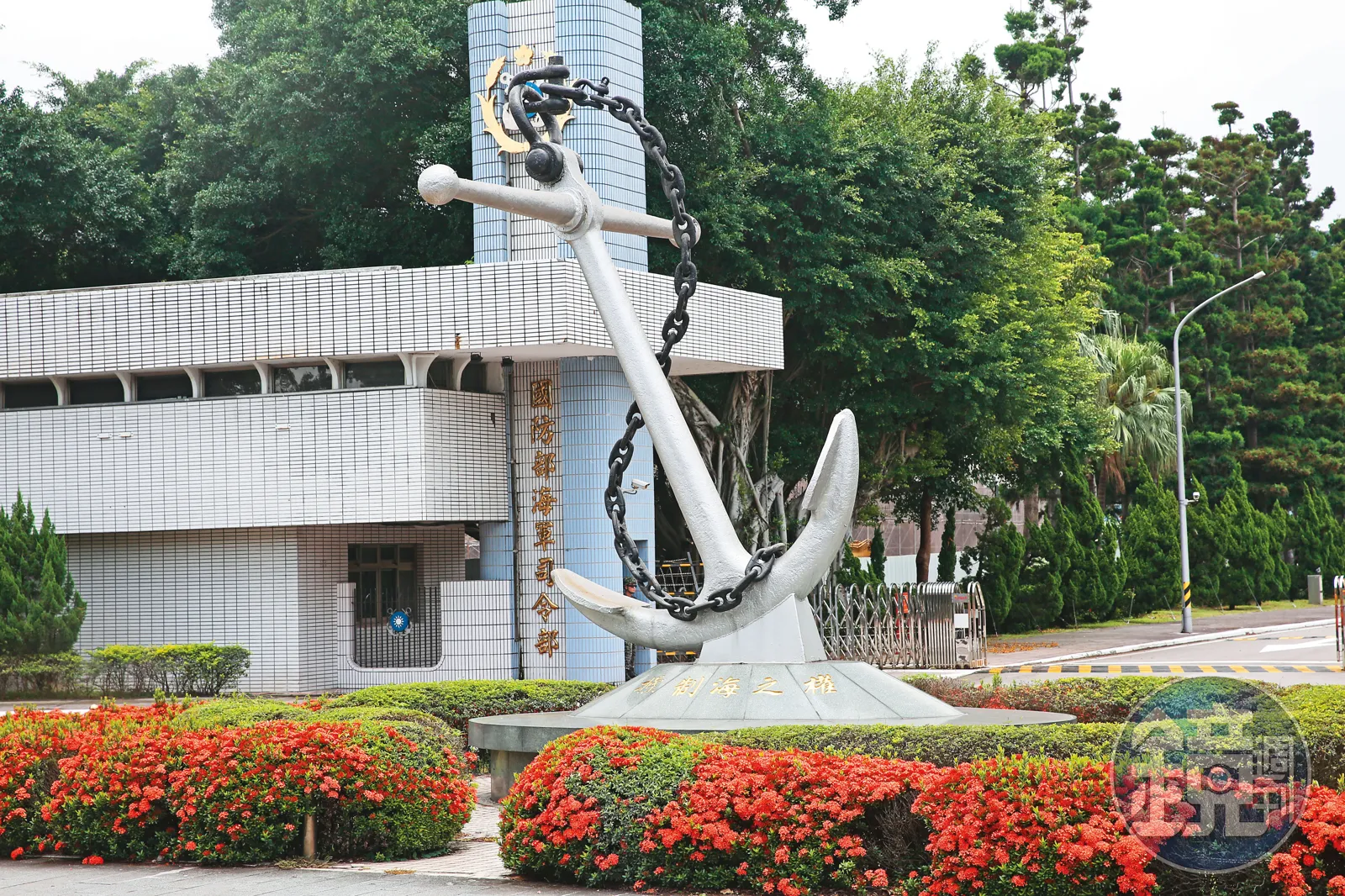 軍事粉專發文希望募款送手搖杯慰勞官兵，海軍婉謝。（本刊資料照）