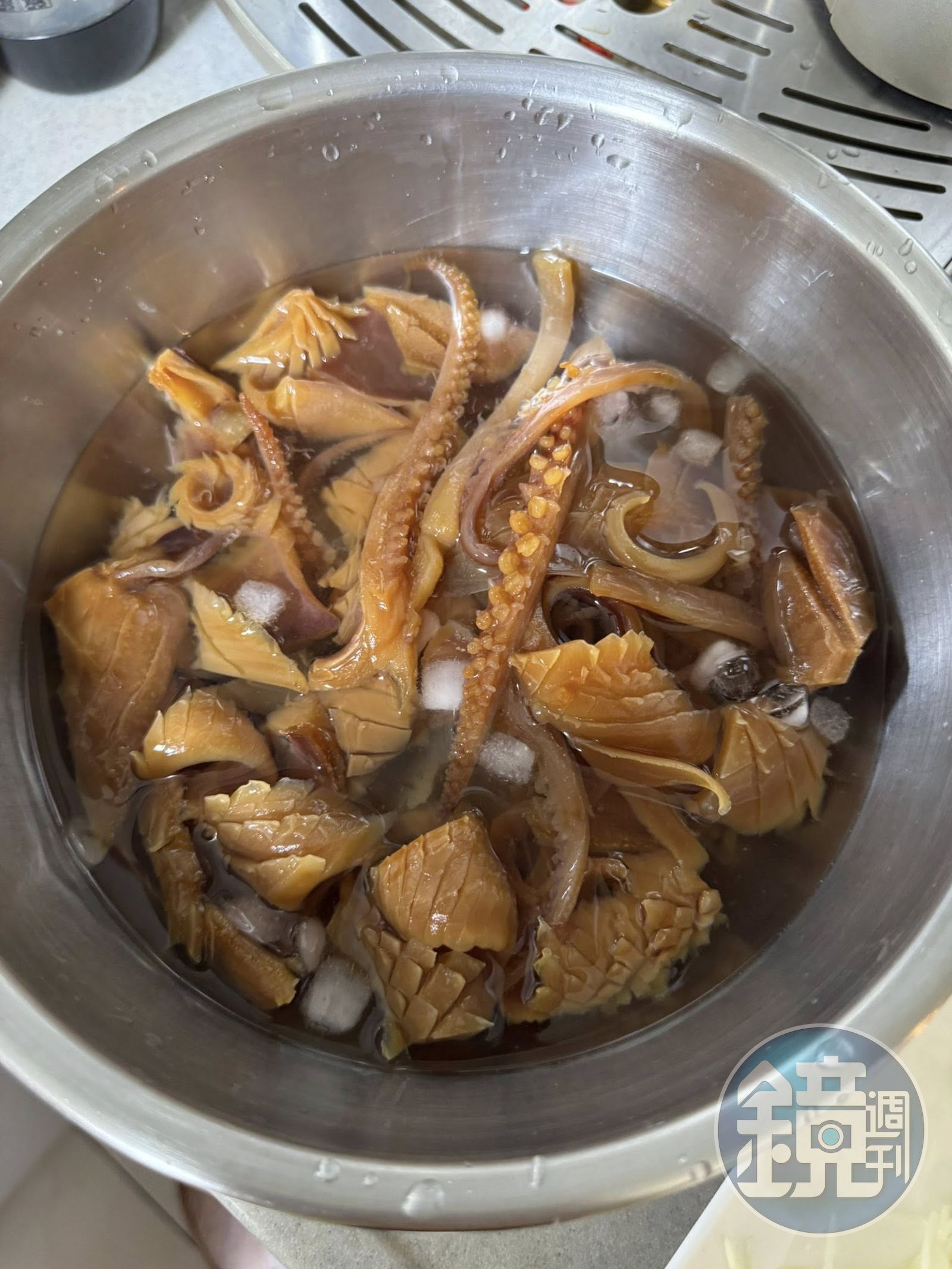 浸冰水,這是脆的關鍵。