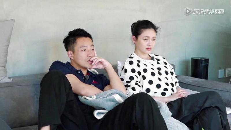 汪小菲和大Ｓ離婚鬧得轟轟烈烈，連床墊都遭受殘忍待遇。（翻攝自《幸福三重奏》微博）