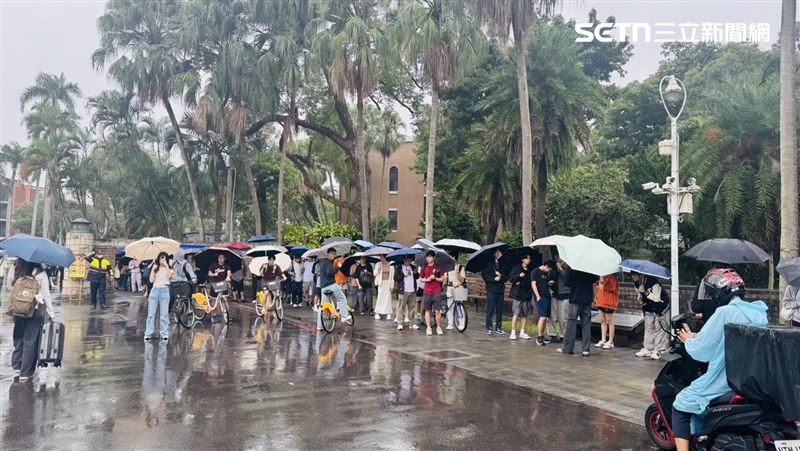 台大生賭「颱風假」翻車發雞排！他嗆：掃射你們這群乞丐…下場曝