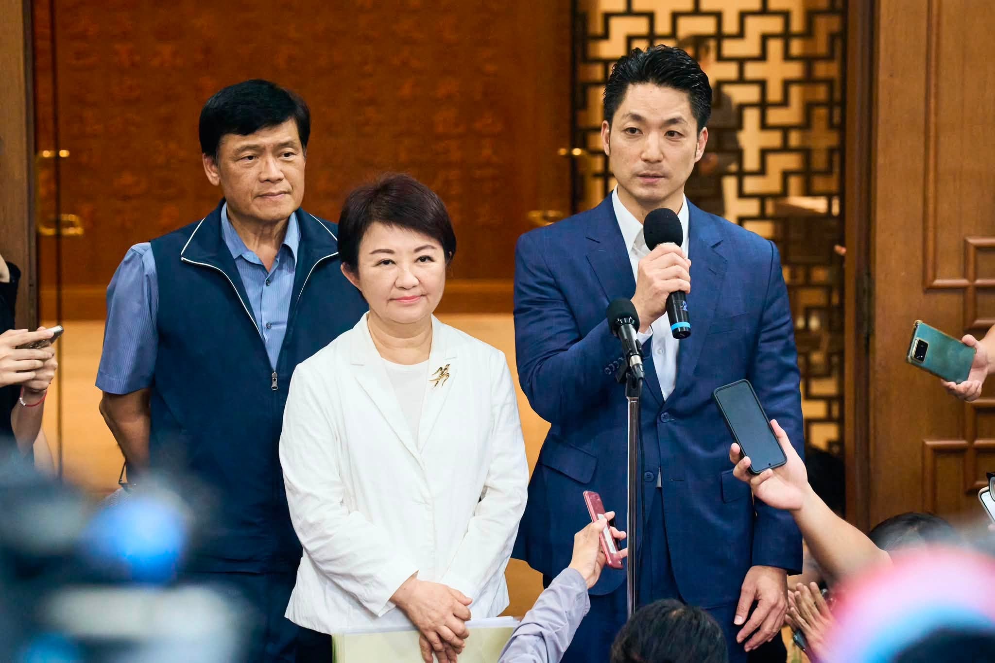 蔣萬安藉著中聯油脂「苯駢芘」超標事件，近日號召藍白支持者在7月25日上凱道抗議。（翻攝自蔣萬安臉書）