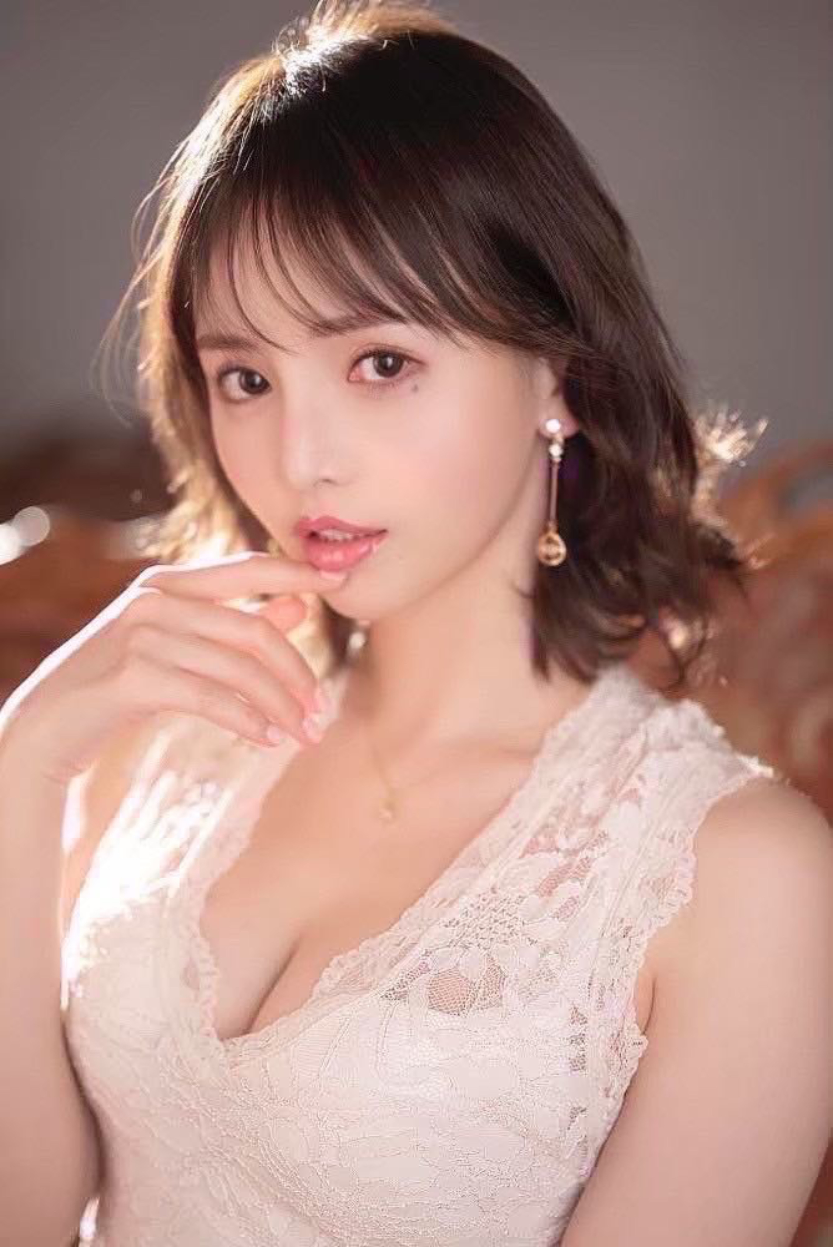 廣瀨里緒菜曾是「惠比壽麝香葡萄」成員，兩年前自AV界引退後宣布結婚。（無限暢通娛樂提供）