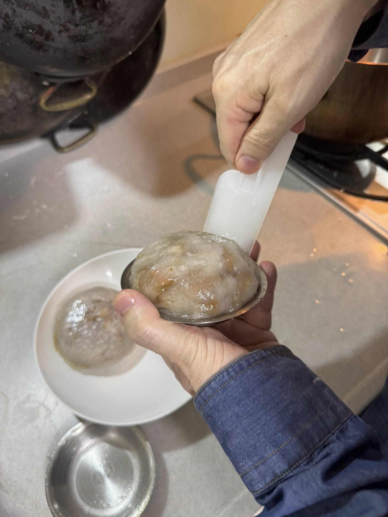 開始一一脫膜。