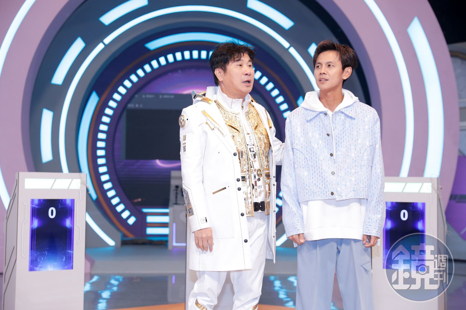 胡瓜（左）在TVBS開節目阿翔（右）受邀上節目