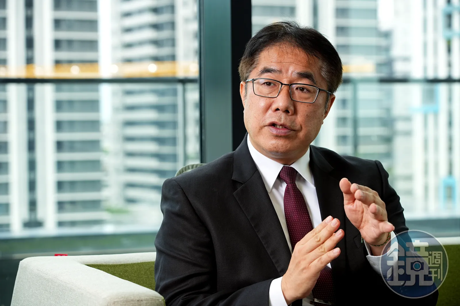 黃偉哲今天再發地震文超小心。（本刊資料照）