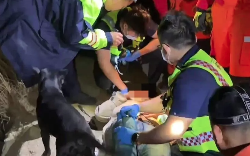 台中一名男子日前和女友一起去知高圳步道欣賞夜景，未料意外摔下邊坡。（翻攝照片）