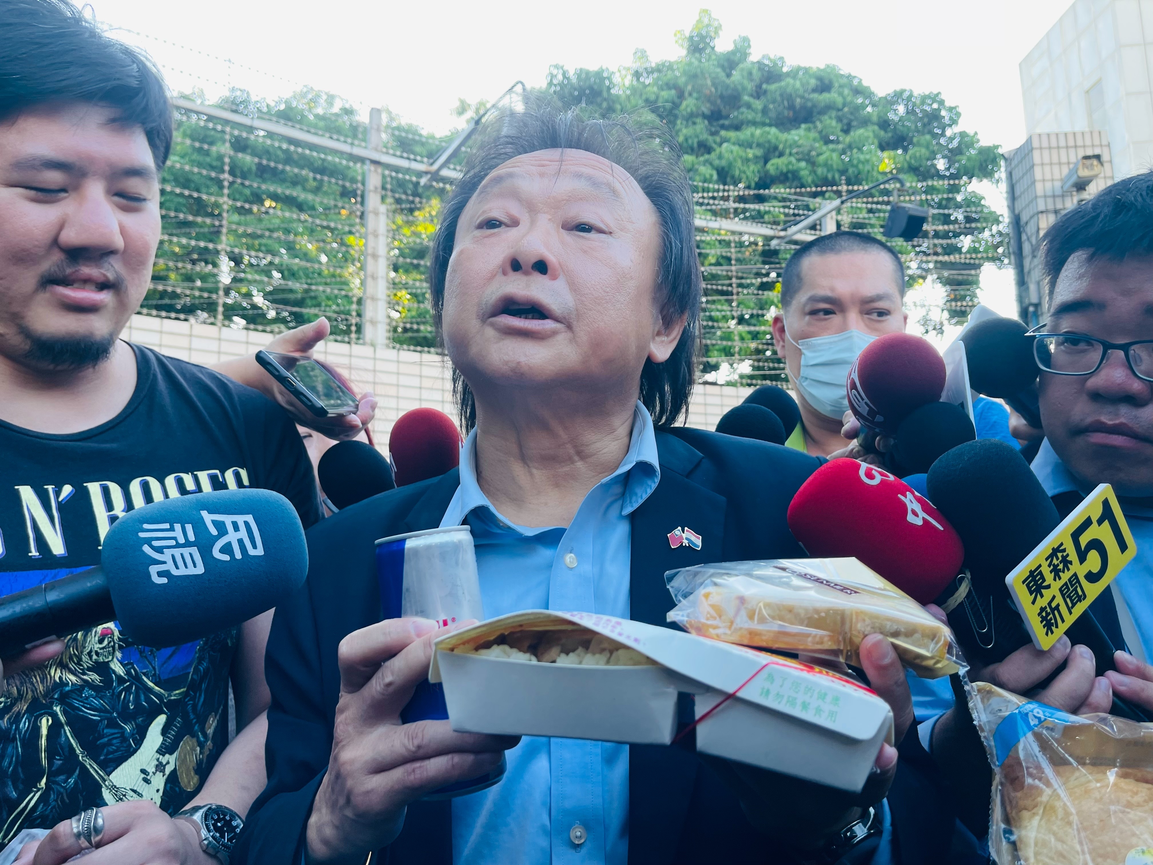 王世堅認為，民眾黨應知所進退「告別柯文哲」。（本刊資料照）