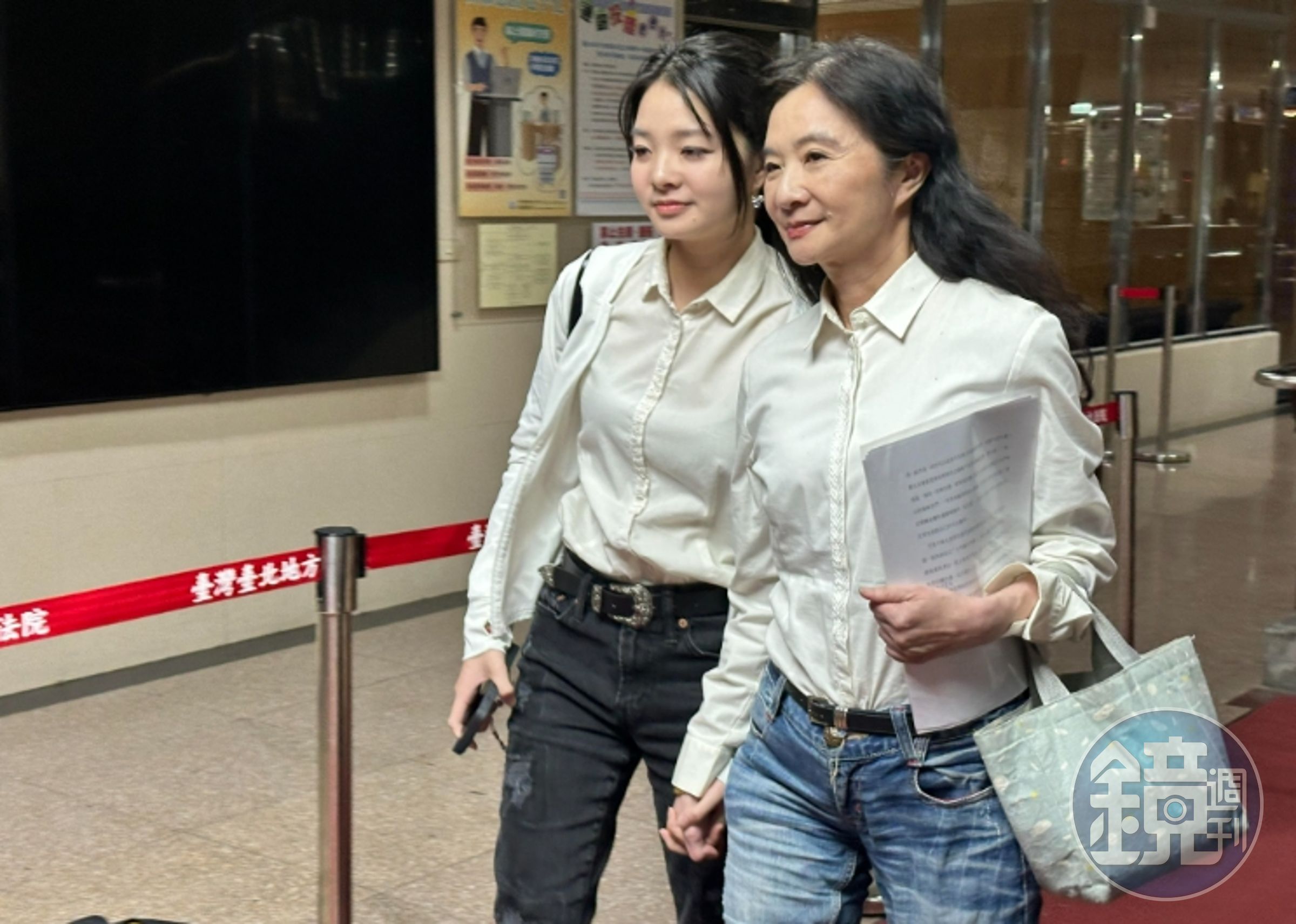 應曉薇表示自己沒有收賄,請求判無罪。