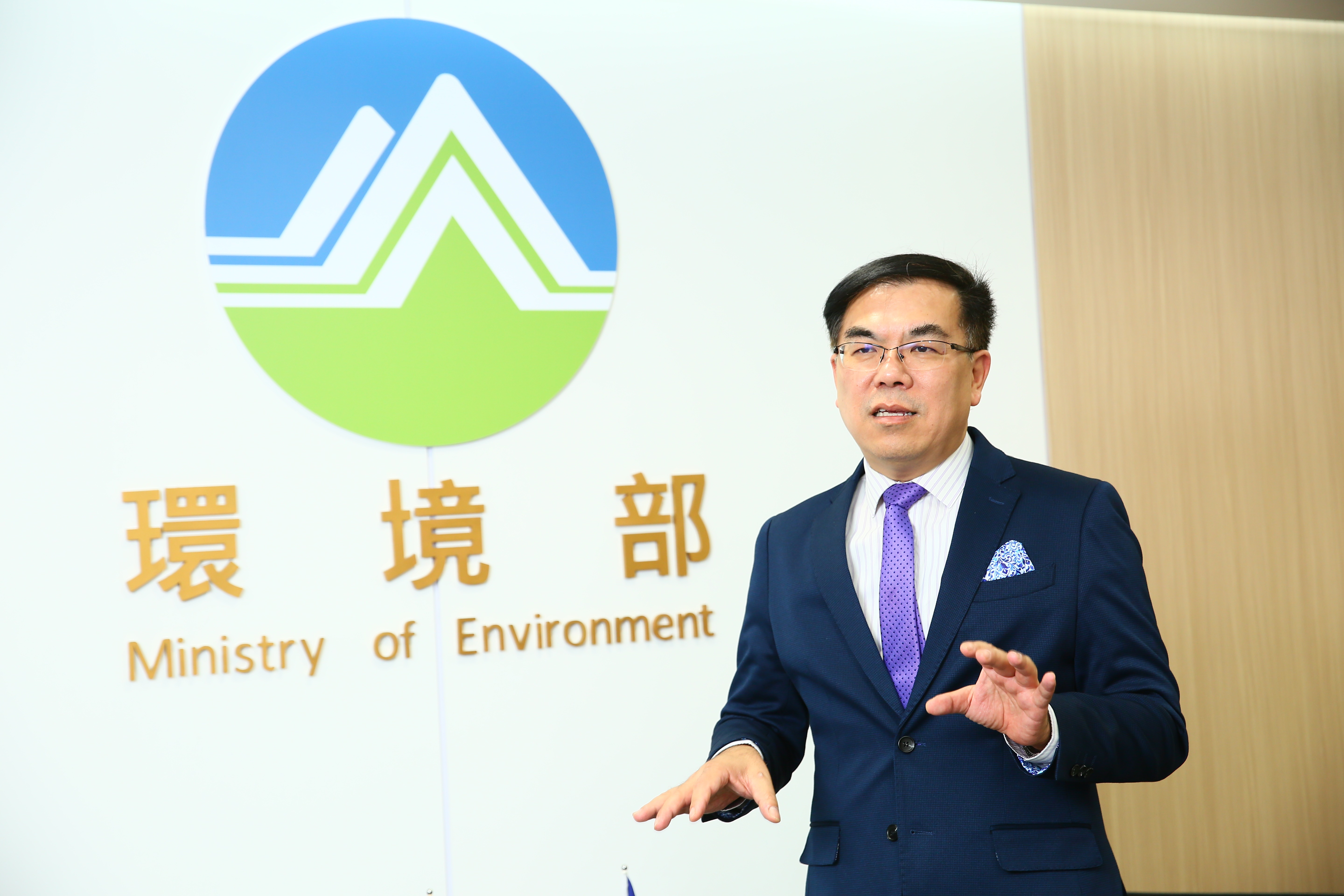 環境部呼籲尚未提出自主減量計畫申請之碳費收費對象，務必要在6月30日前發文向該部提出登記申請，保留優惠費率的適用資格，以便保障自身權益。（本刊資料照）