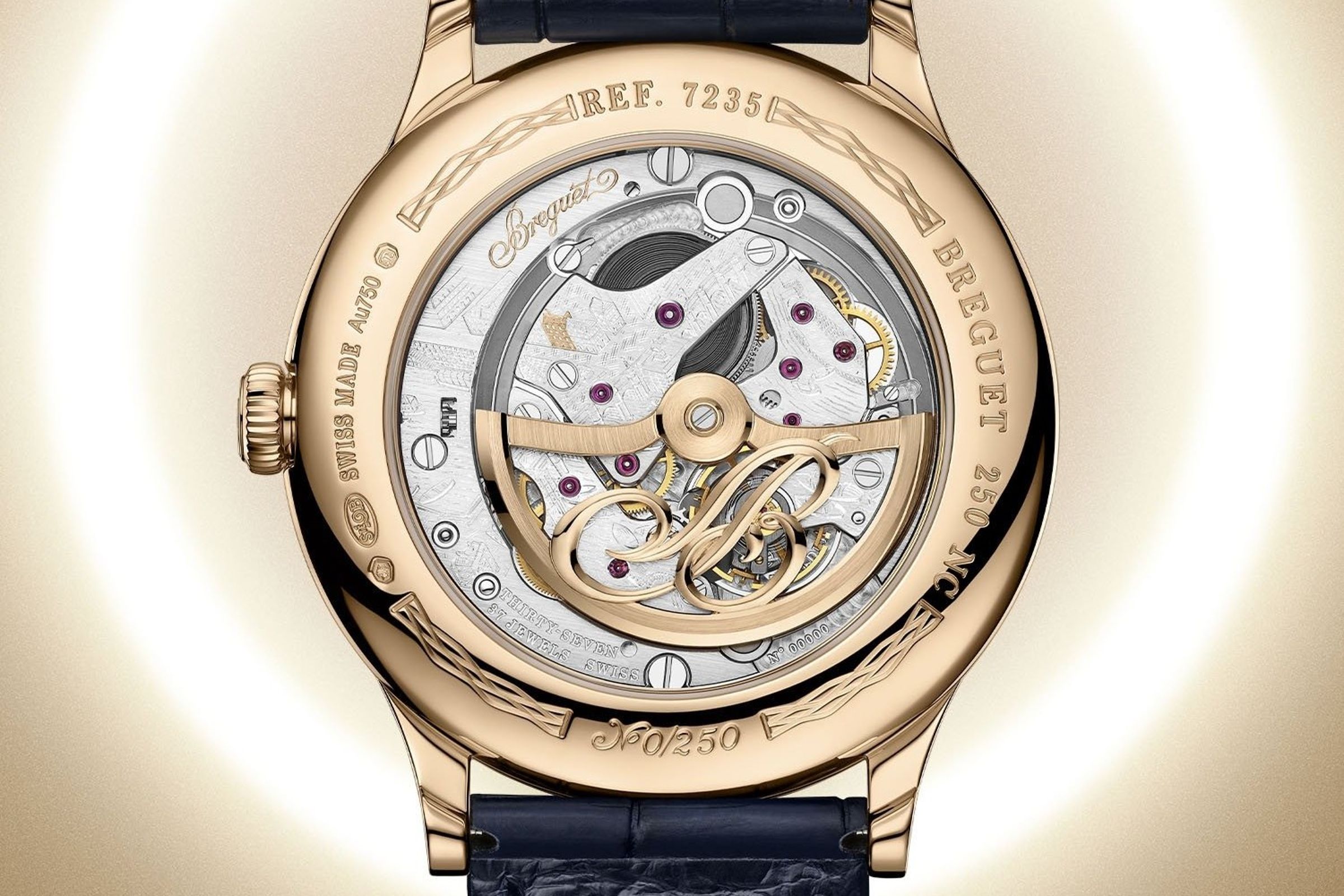 Calibre 502.3.DRL自動上鍊機芯，具備矽游絲，以18K寶璣金打造的全新設計鏤空自動盤，讓人可以更容易鑑賞擺輪的律動，以及手工鐫刻於機板與橋板上的Quai de l'Horloge（鐘錶堤岸）圖案。