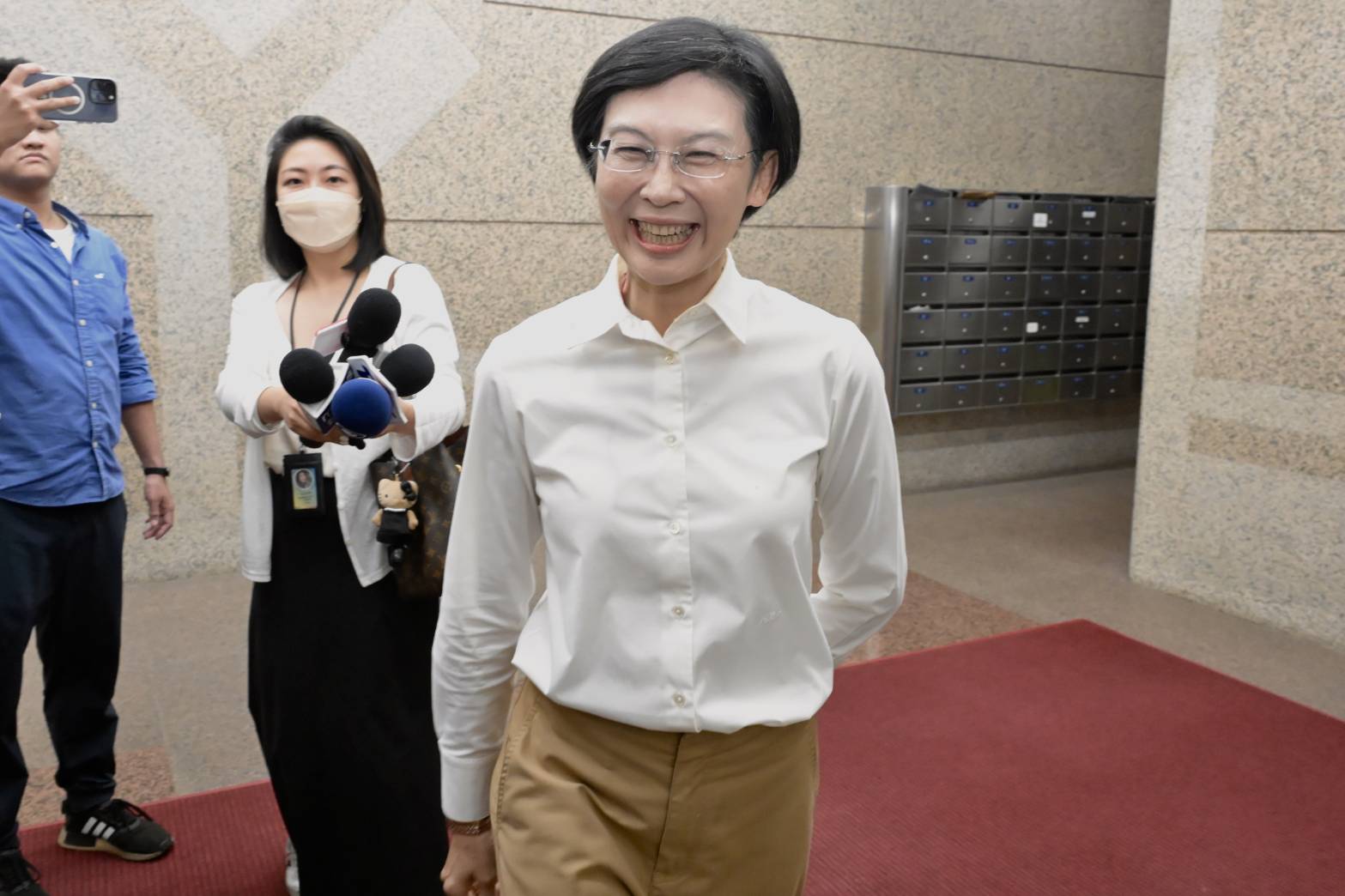 林岱樺涉詐助理費，出庭時強調她清清白白、禁得起檢驗。圖為15日她出席民進黨廉政會說明。（鏡報林煒凱）