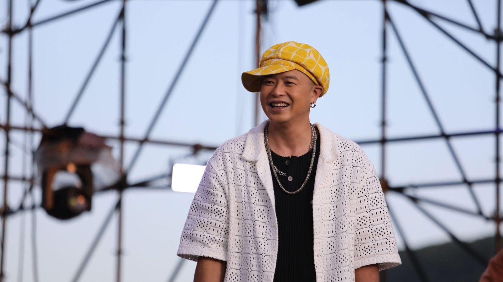 獨家/搬石頭砸自己的腳!彈頭不滿宇豪與張傑 將前成員與「閃兵」話題連上線