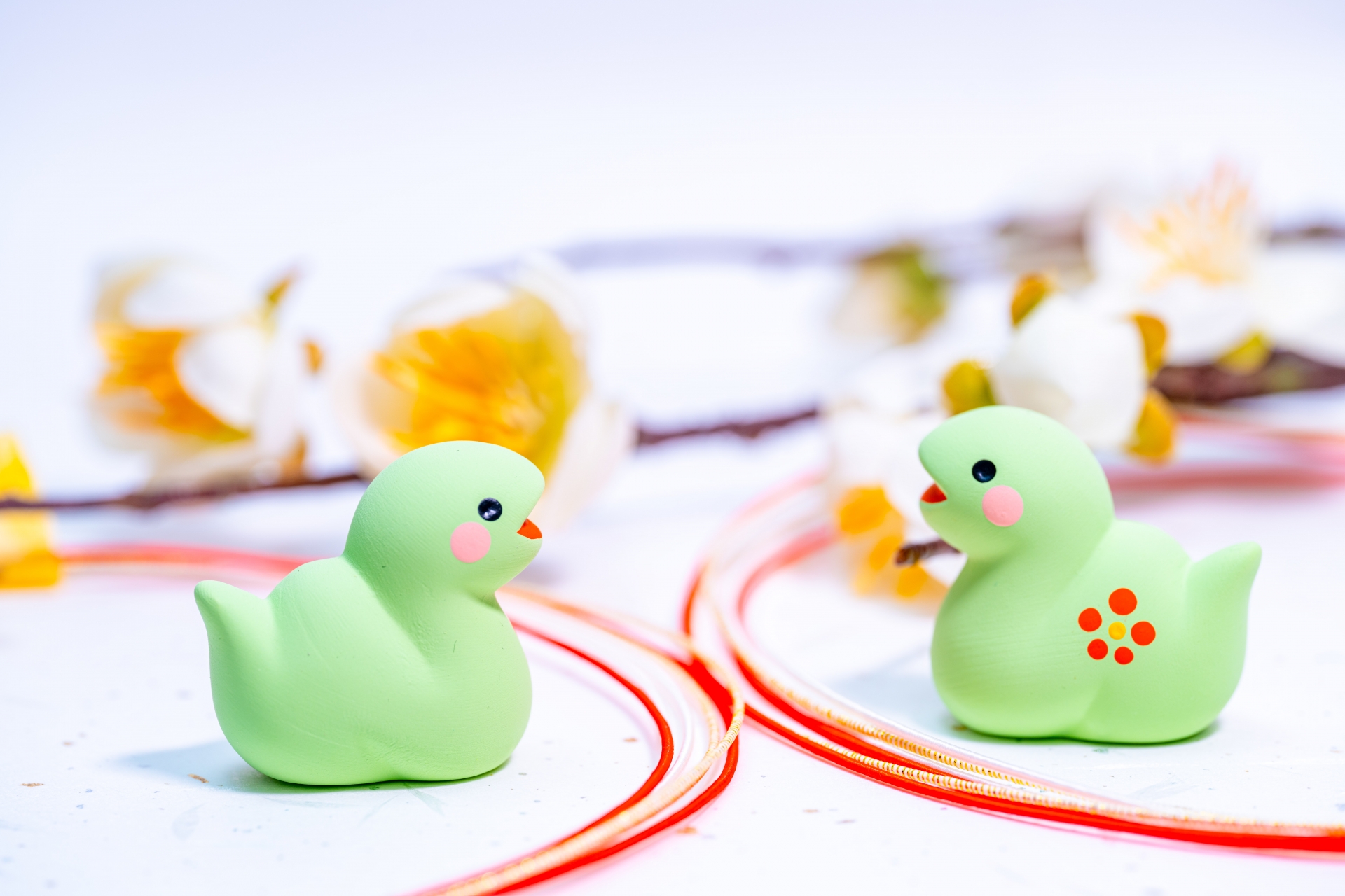 本刊替大家整理出25句蛇年吉祥話，幫助大家拜年不詞窮，親友尬聊也能彬彬有禮。（示意圖，photoAC）