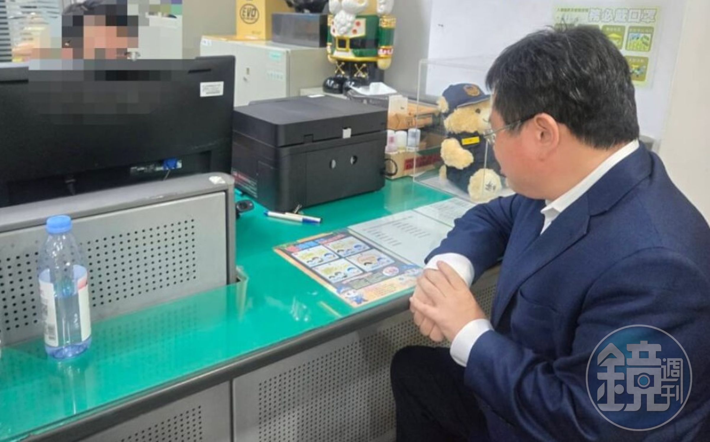春雨文教基金會已派員全程陪同矢板明夫先生就醫。(基金會提供)