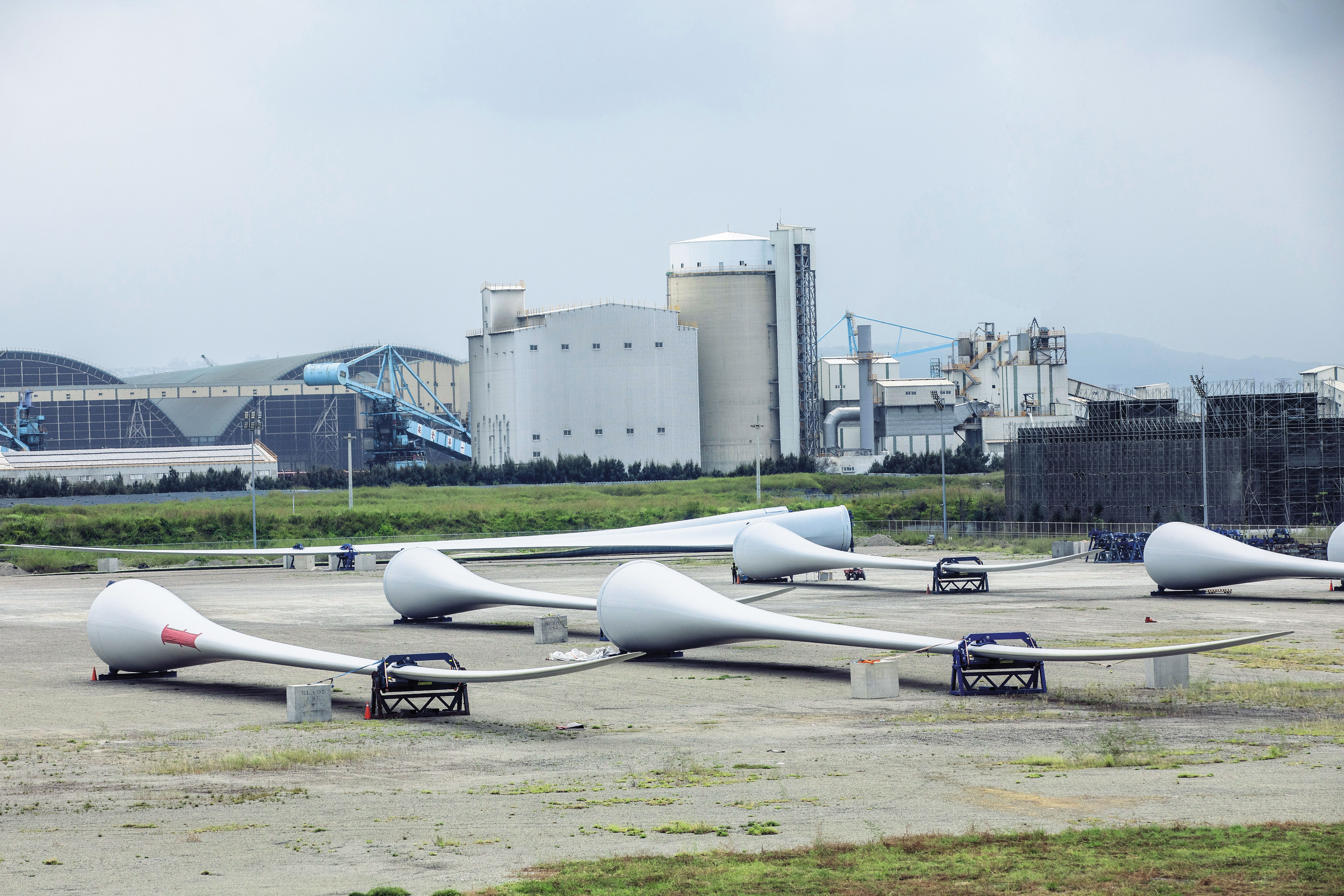 台灣唯一葉片製造商天力離岸風電，從葉片製造轉型，投入維修領域。