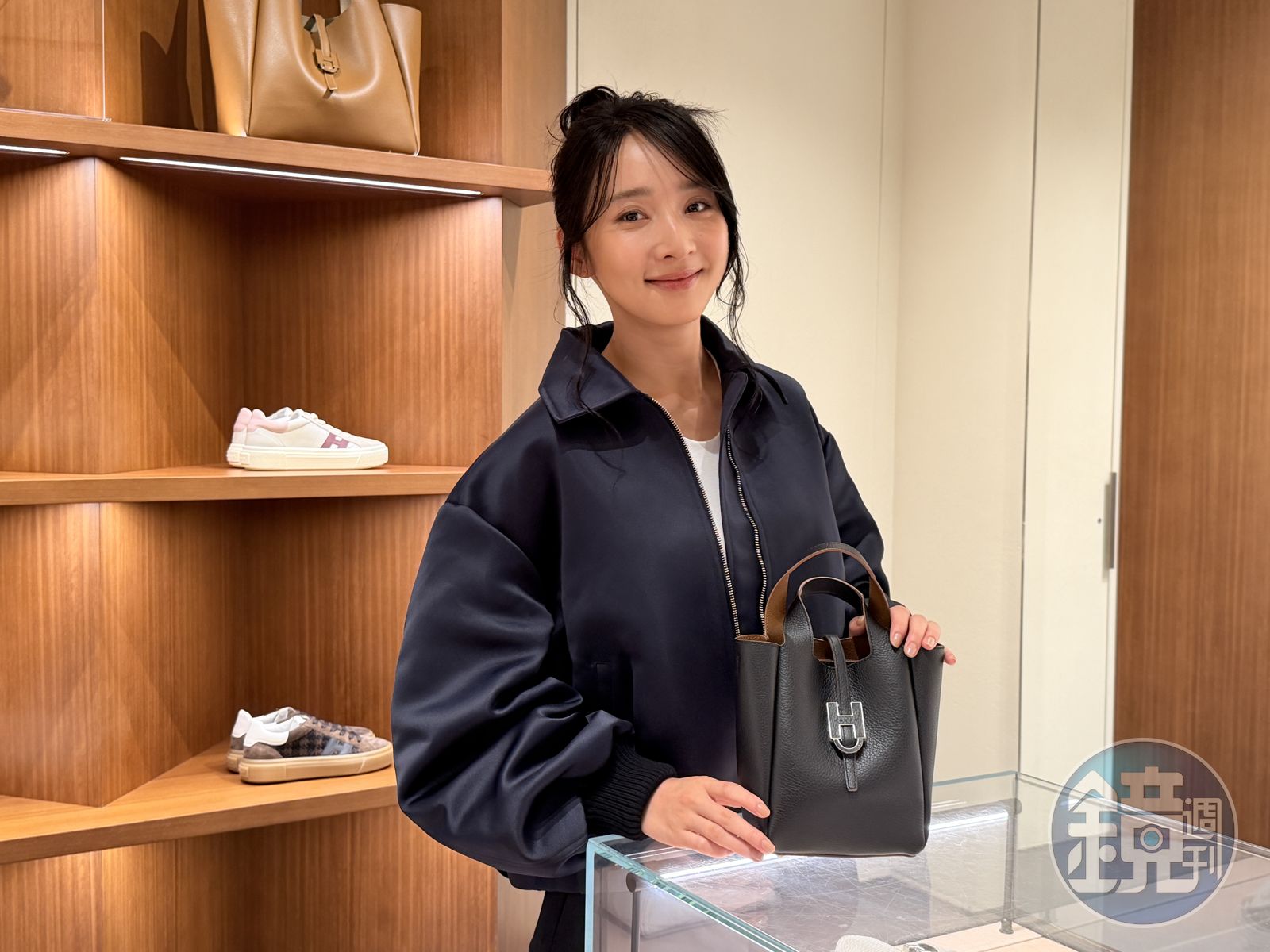李沐穿HOGAN一秒長高6.5公分 驚呼「像踩在雲朵上」走整天也不累