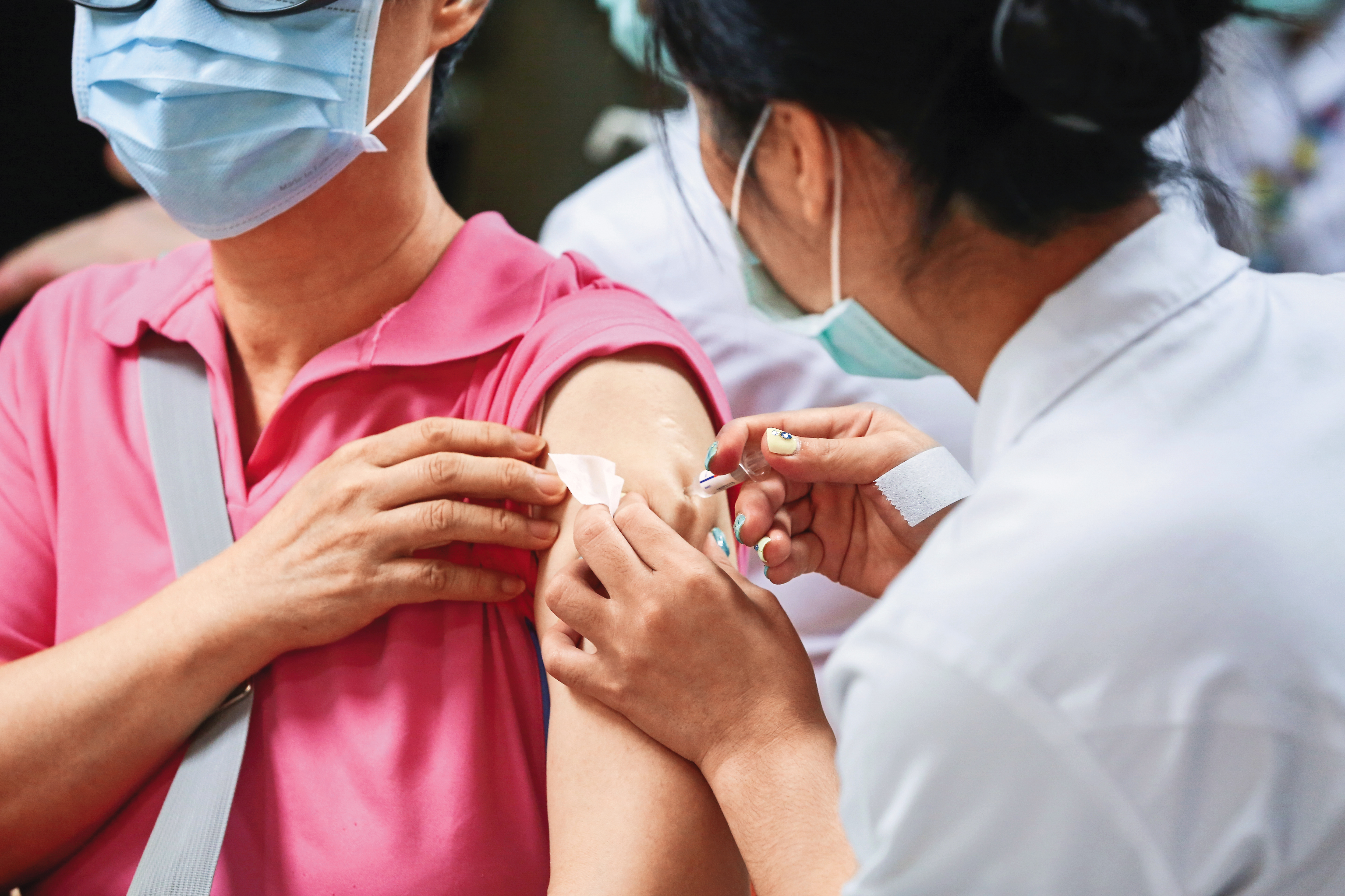 台灣的疫苗、人工心臟、葉克膜等醫療物資物流若由中國取得相關資訊，恐釀國安危機。