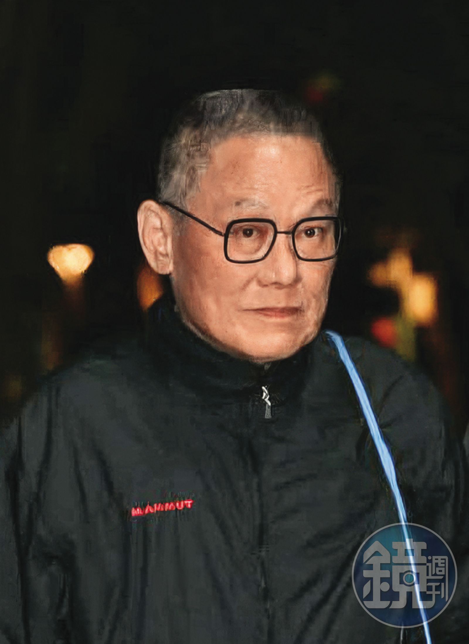 張俊傑受過共諜訓練，故布疑陣脫逃，多次變裝及換車，現藏匿在南部，仍未逃出境