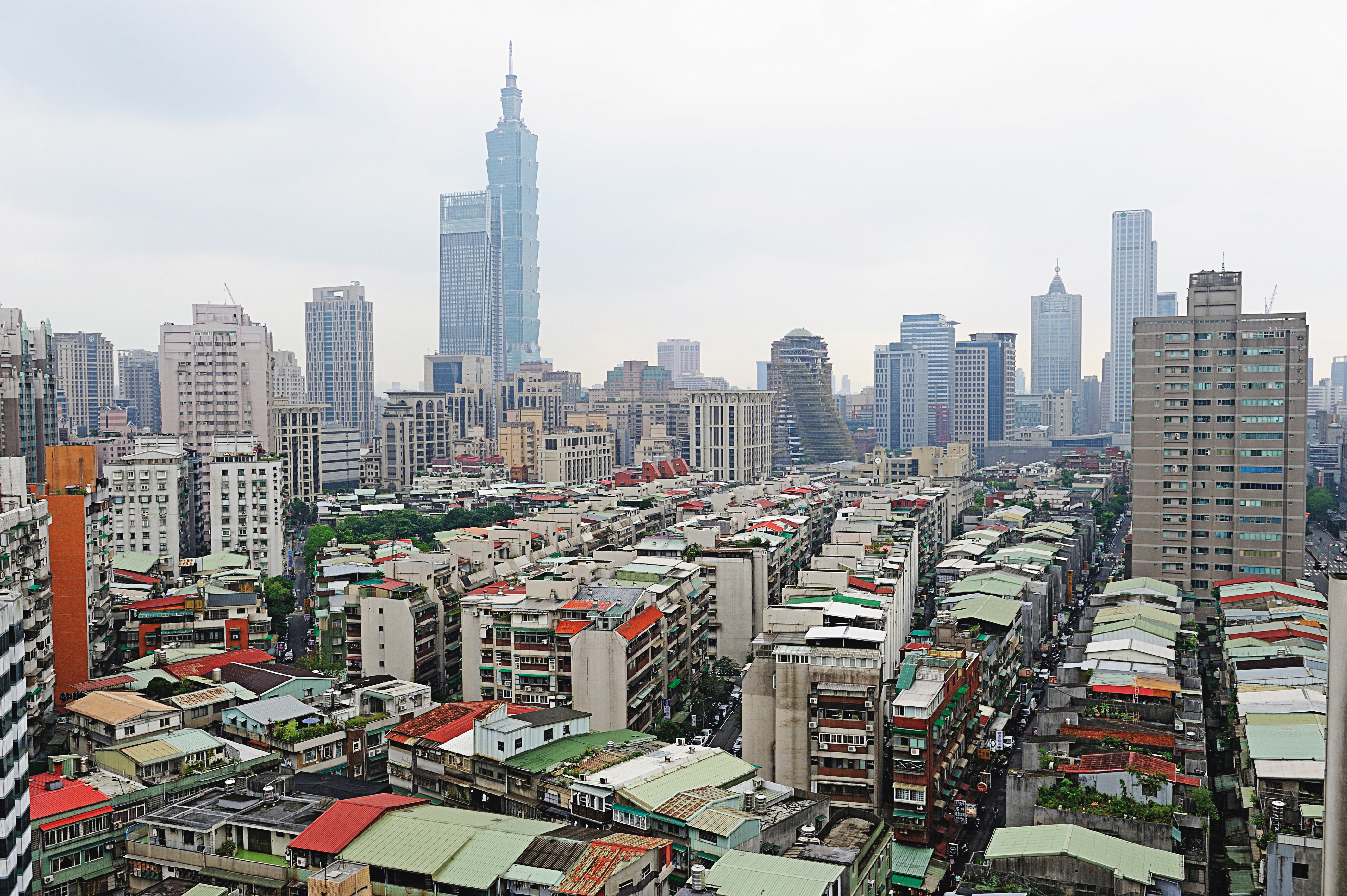 賴政府宣示提升房租補貼戶數，並研議使用權住宅，落實居住正義。