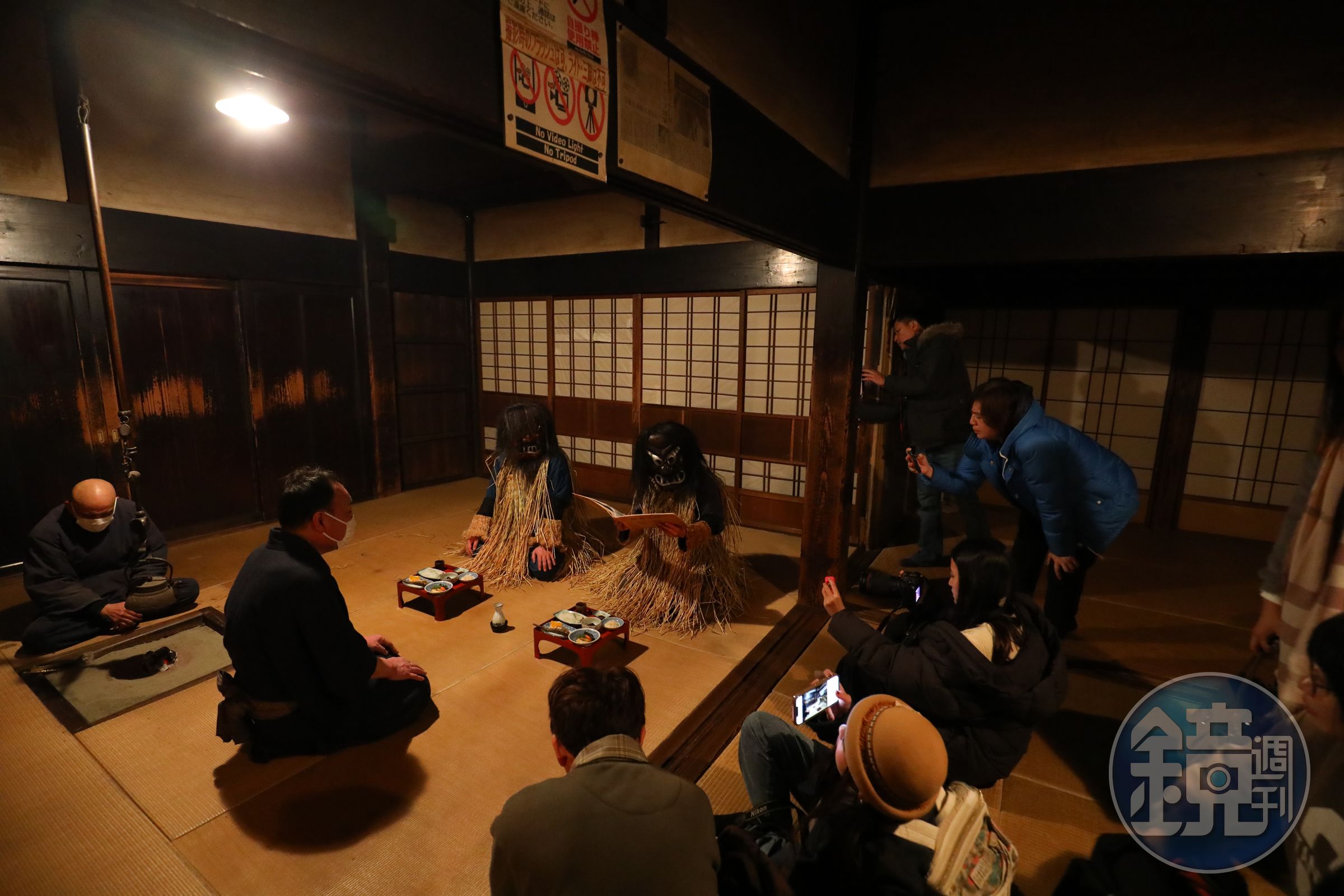 整場生剝鬼上門的實境秀就在眼前搬演，營造百分百的真實感。
