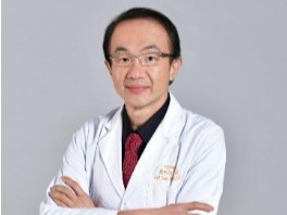 長庚醫院復健科名醫陳柏旭不敵病魔逝世，享年55歲。（翻攝長庚醫療財團法人網站）
