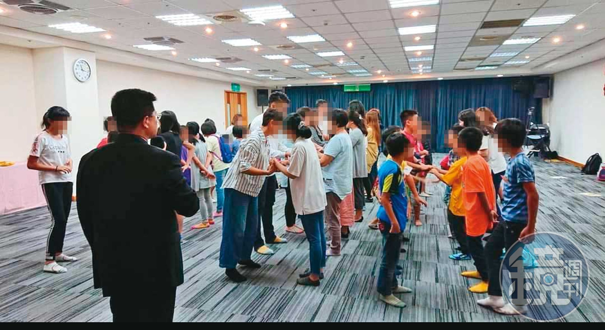 POP開設針對未成年兒少的課程,並要求照本演劇。(受訪者提供)