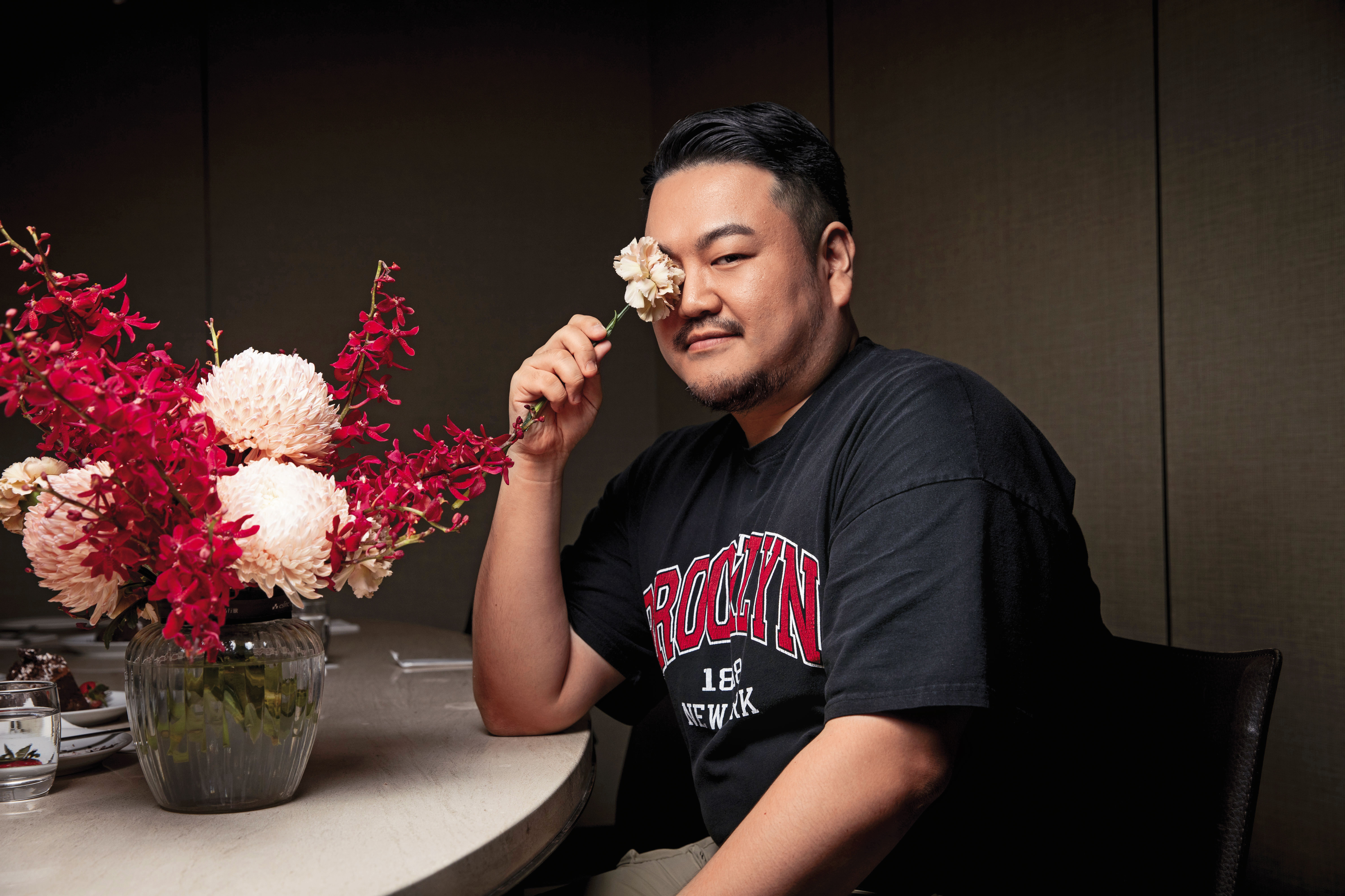 朴相映的小說以黑色幽默與戲謔著稱，曾形容自己的作品是「害羞講的笑話，獻給那些悶悶不樂的人。」