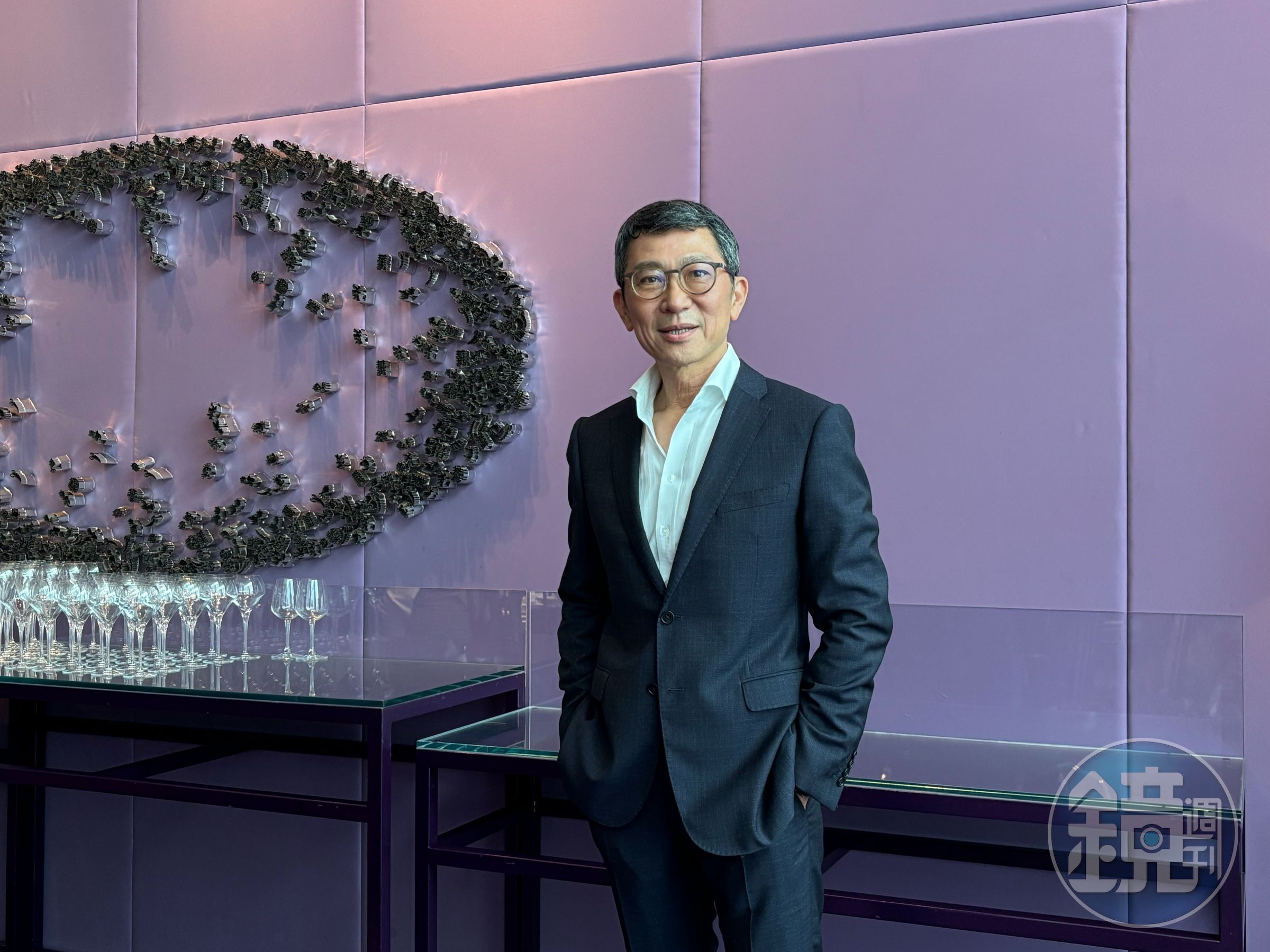訊聯集團董事長蔡政憲表示,訊聯基因數位與達梭系統台灣合作,提供生技製藥業者全新AI解決方案,藉此加速新藥開發流程,提高成功機率。(林哲良攝)